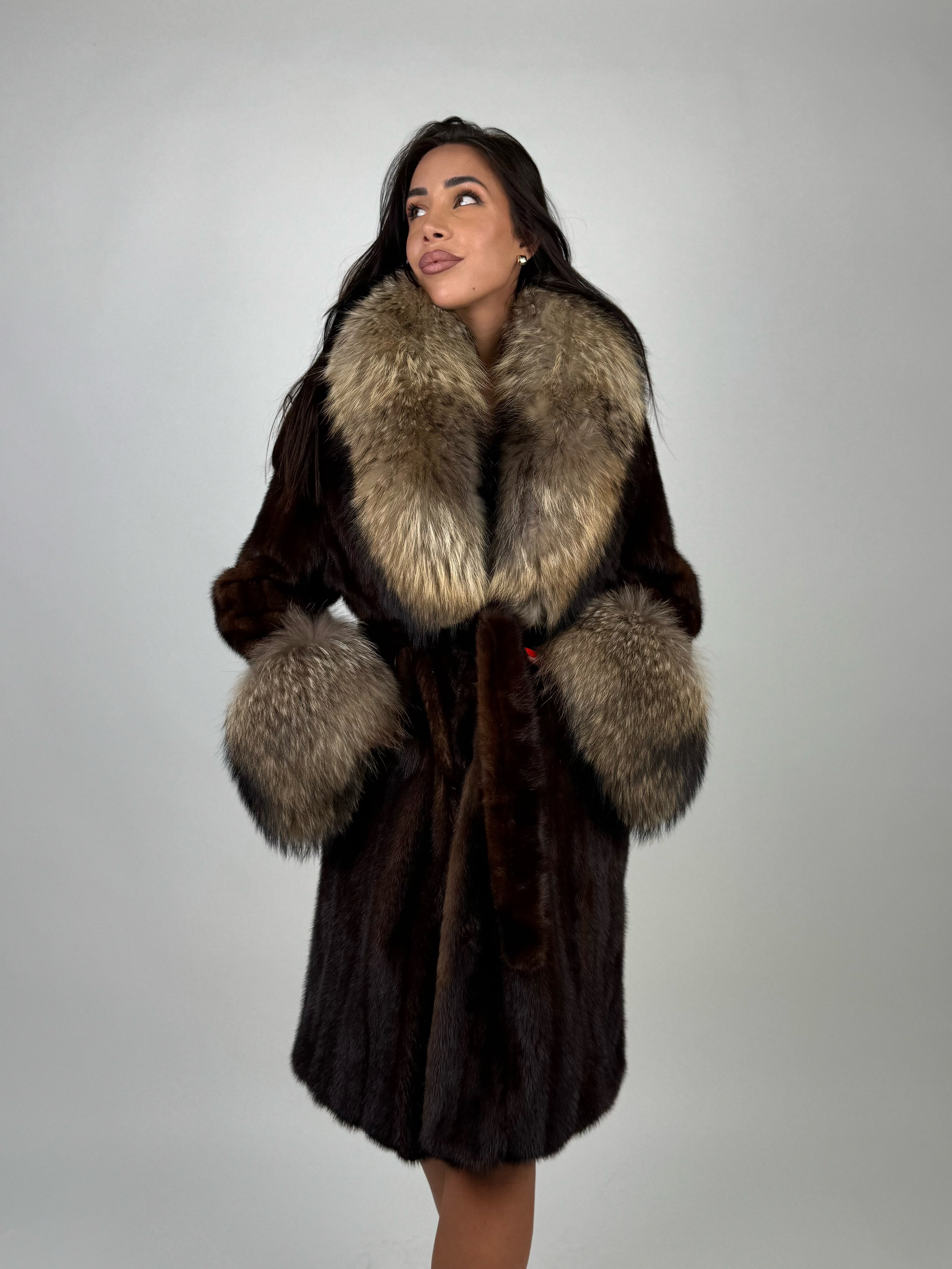 Cappotto in visone e murmasky N672