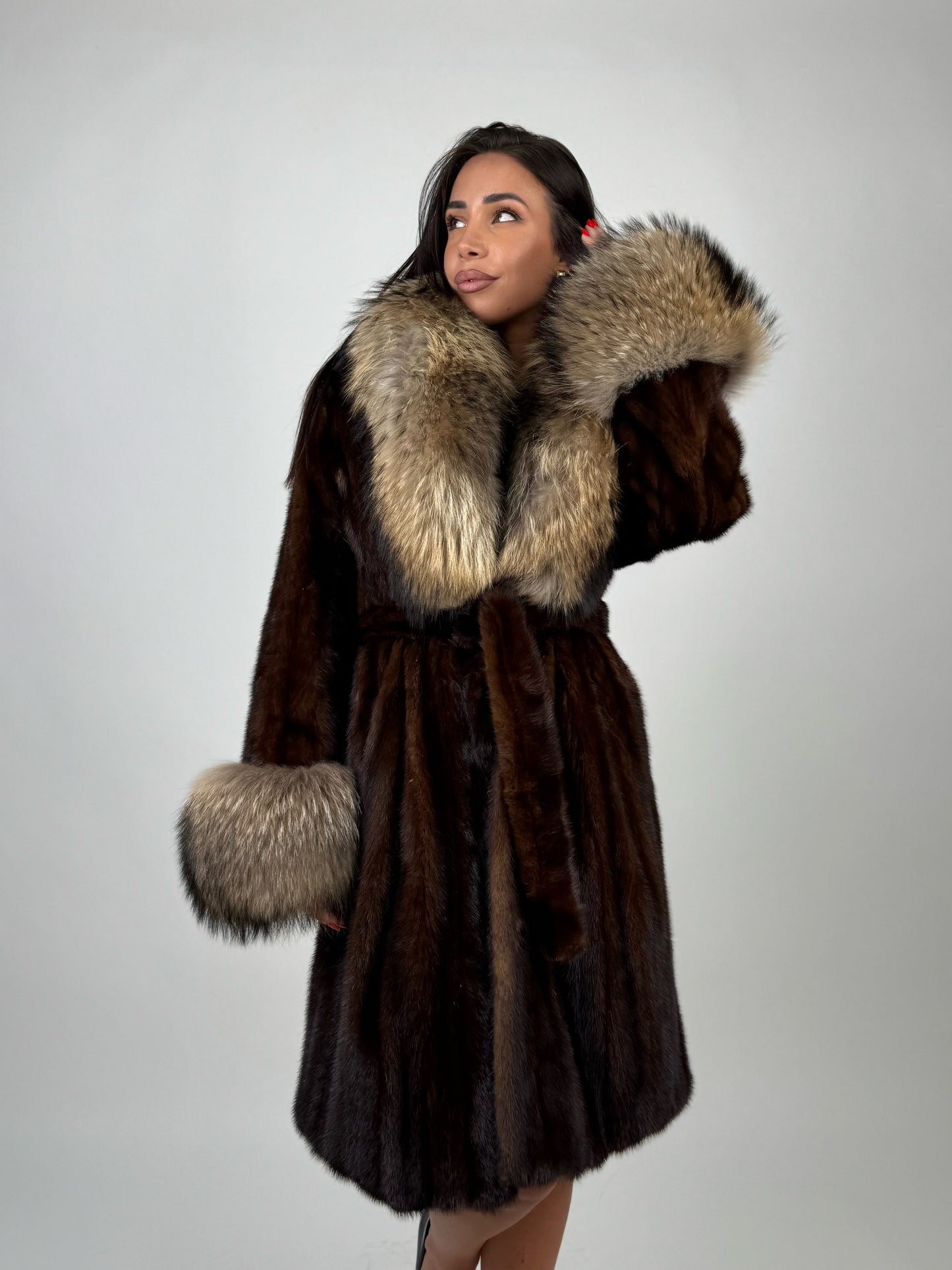 Cappotto in visone e murmasky N672