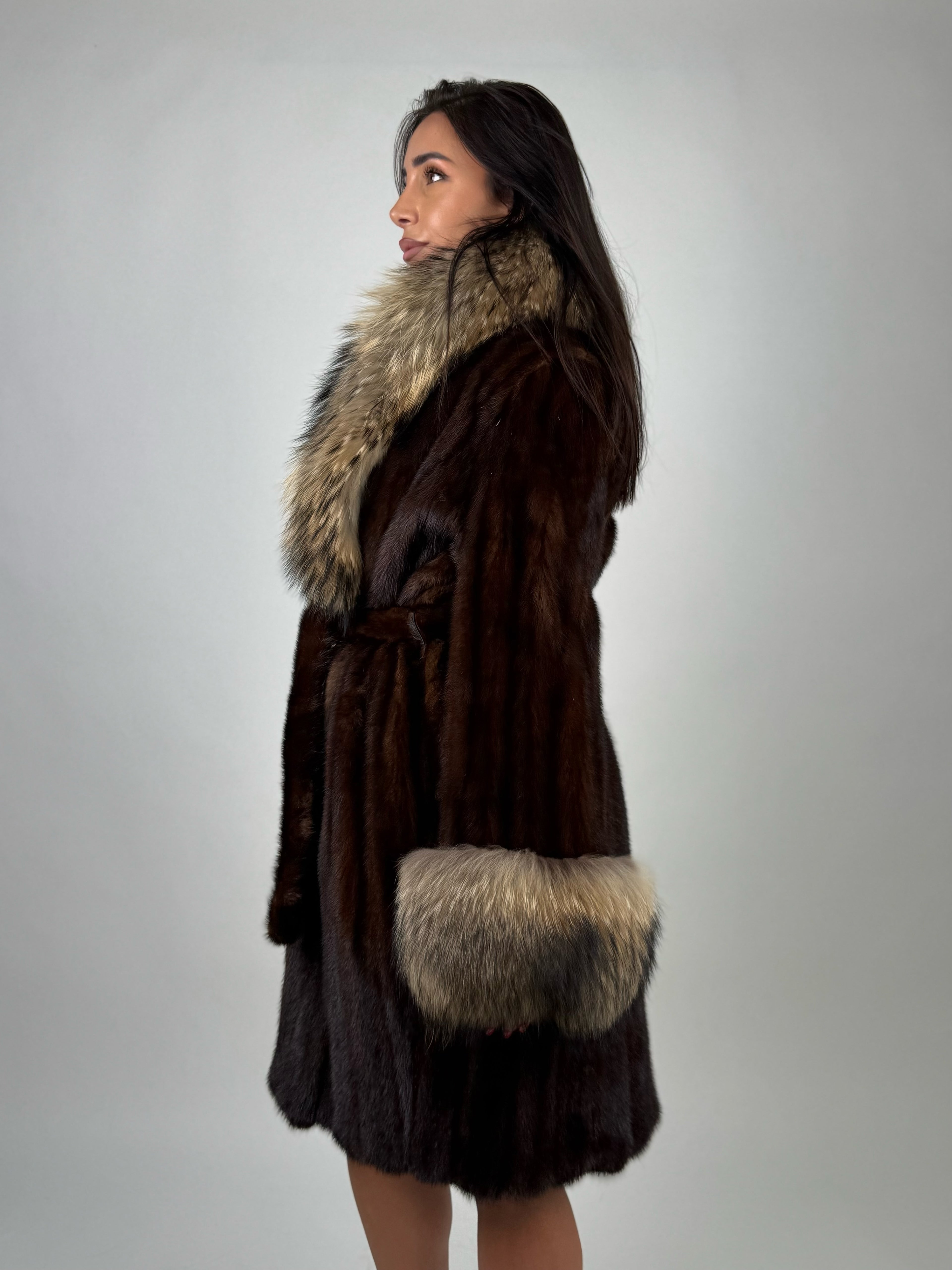 Cappotto in visone e murmasky N672
