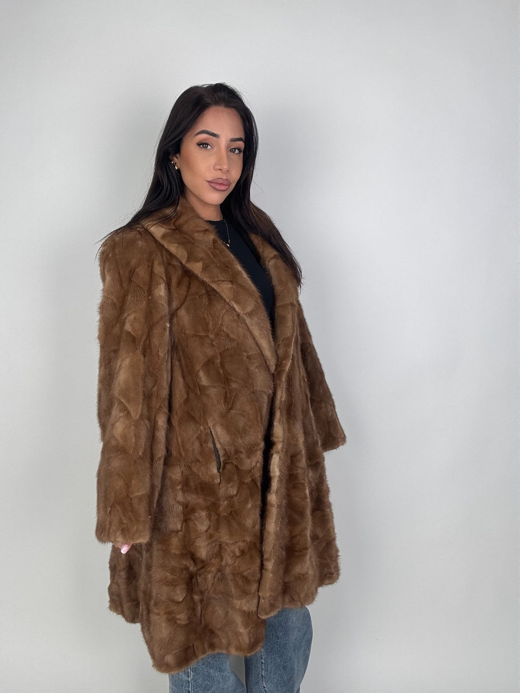 Cappotto in visone N639