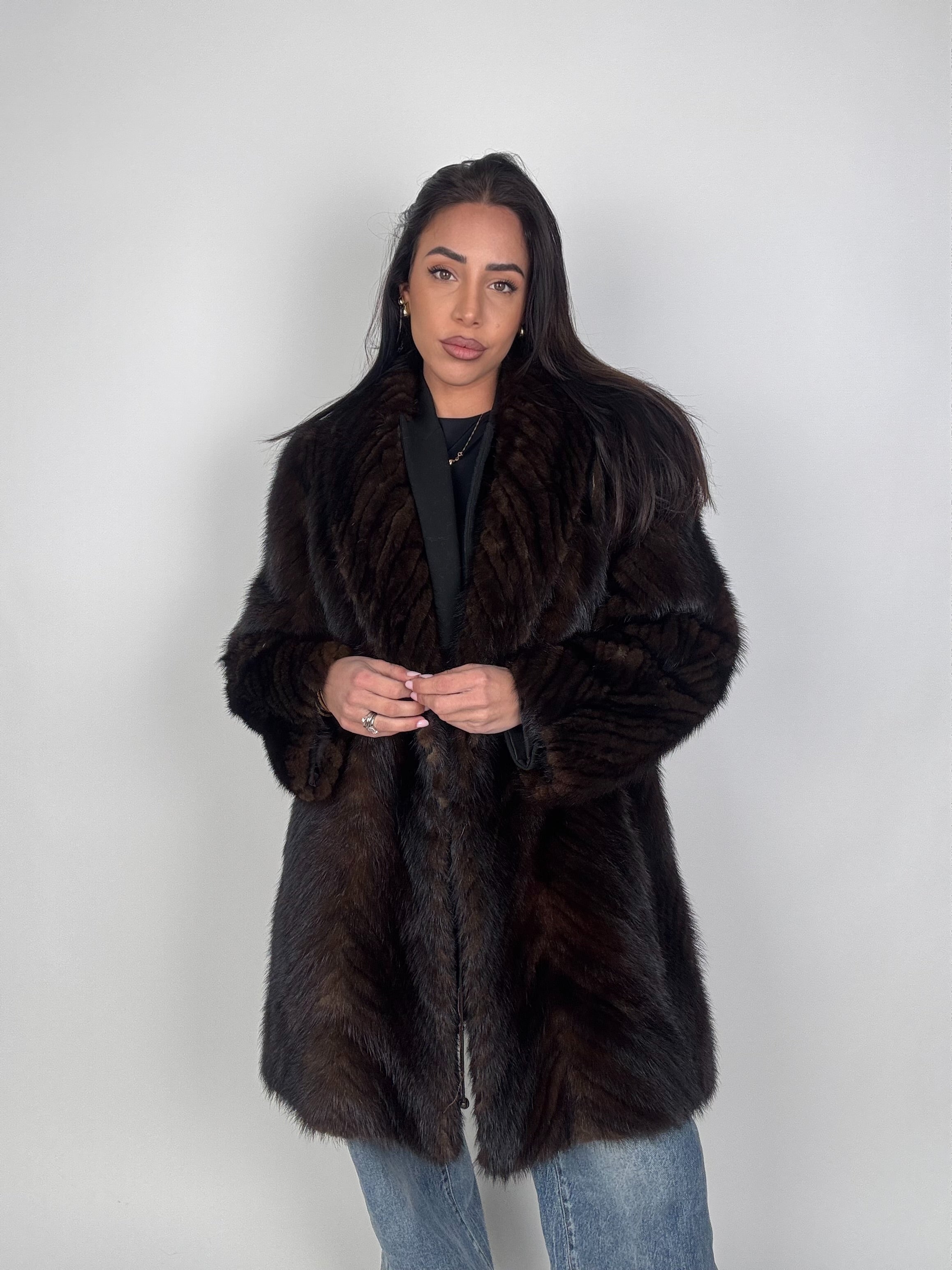 Cappotto in visone N640