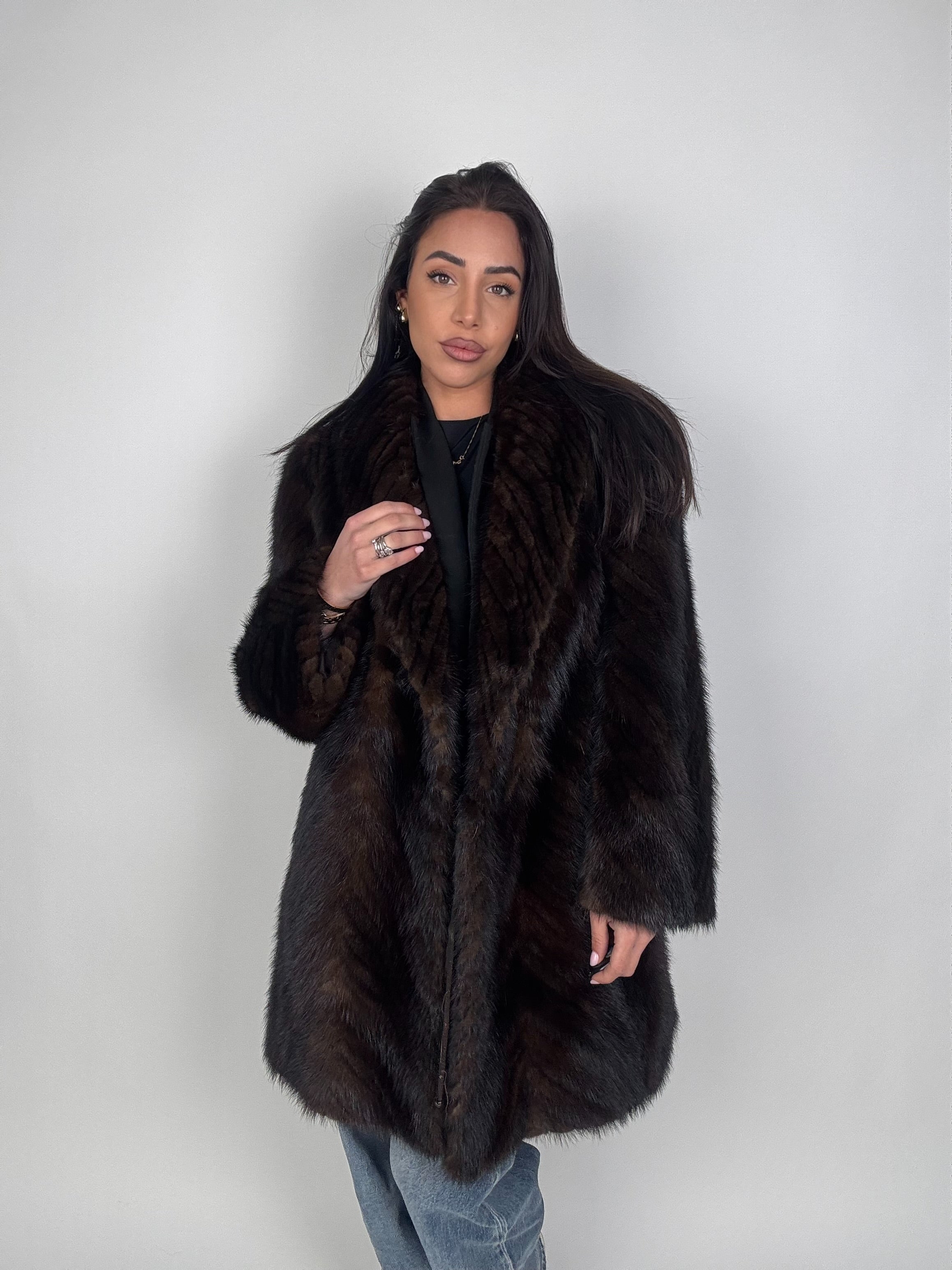 Cappotto in visone N640