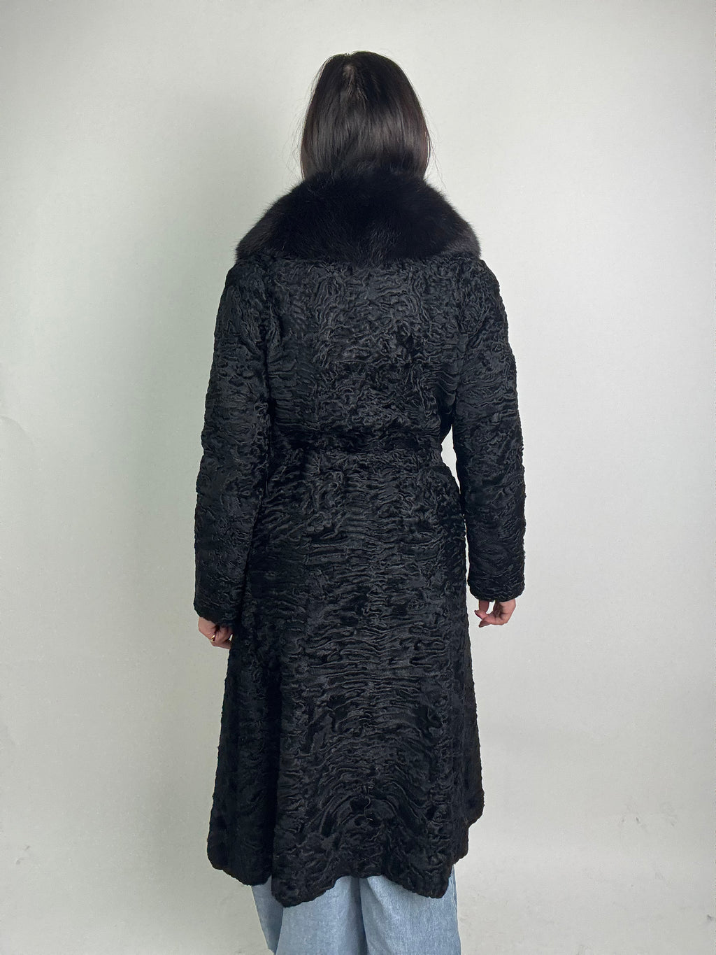 Cappotto in astrakan e volpe N31