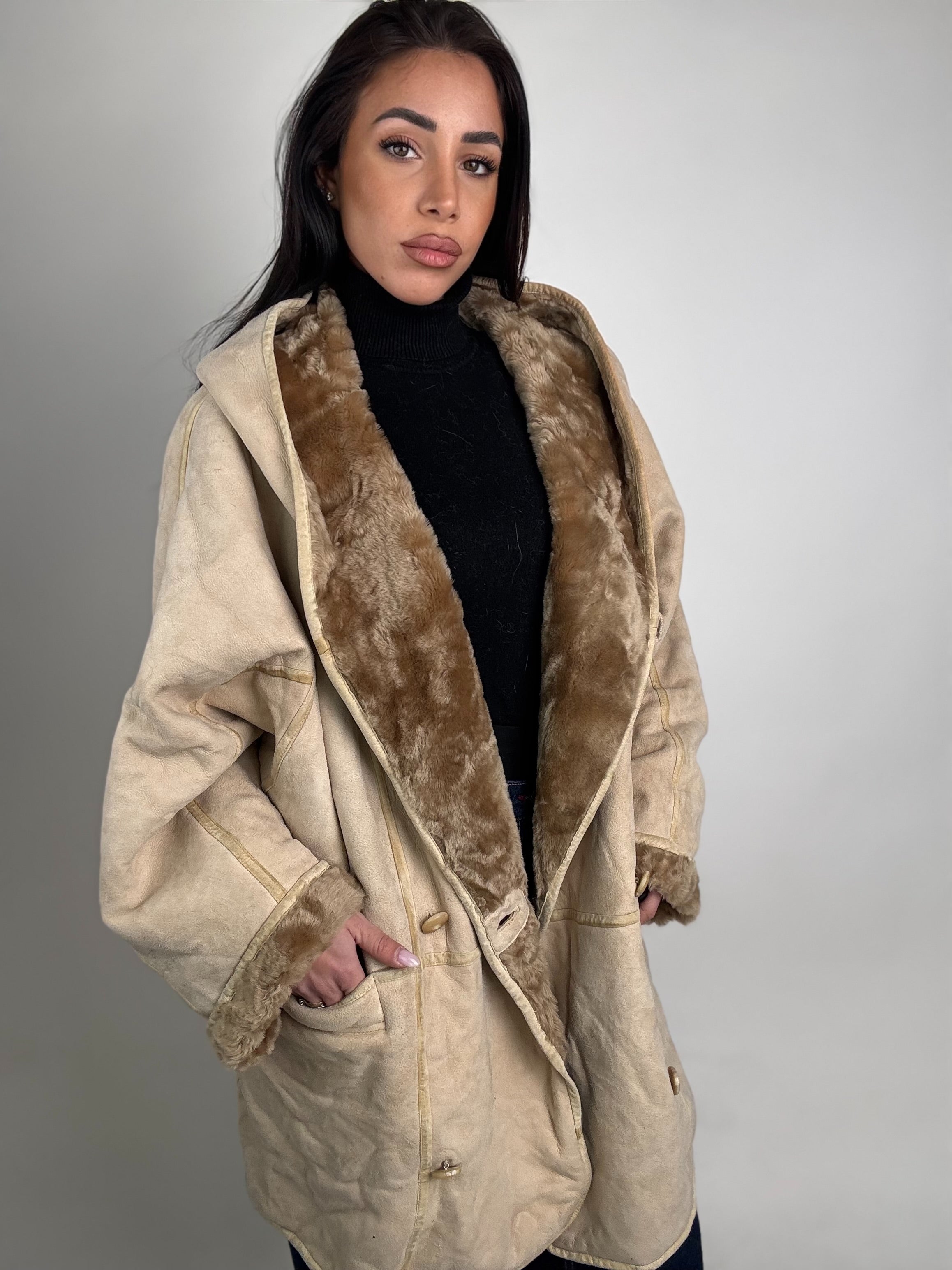 Shearling coat N175