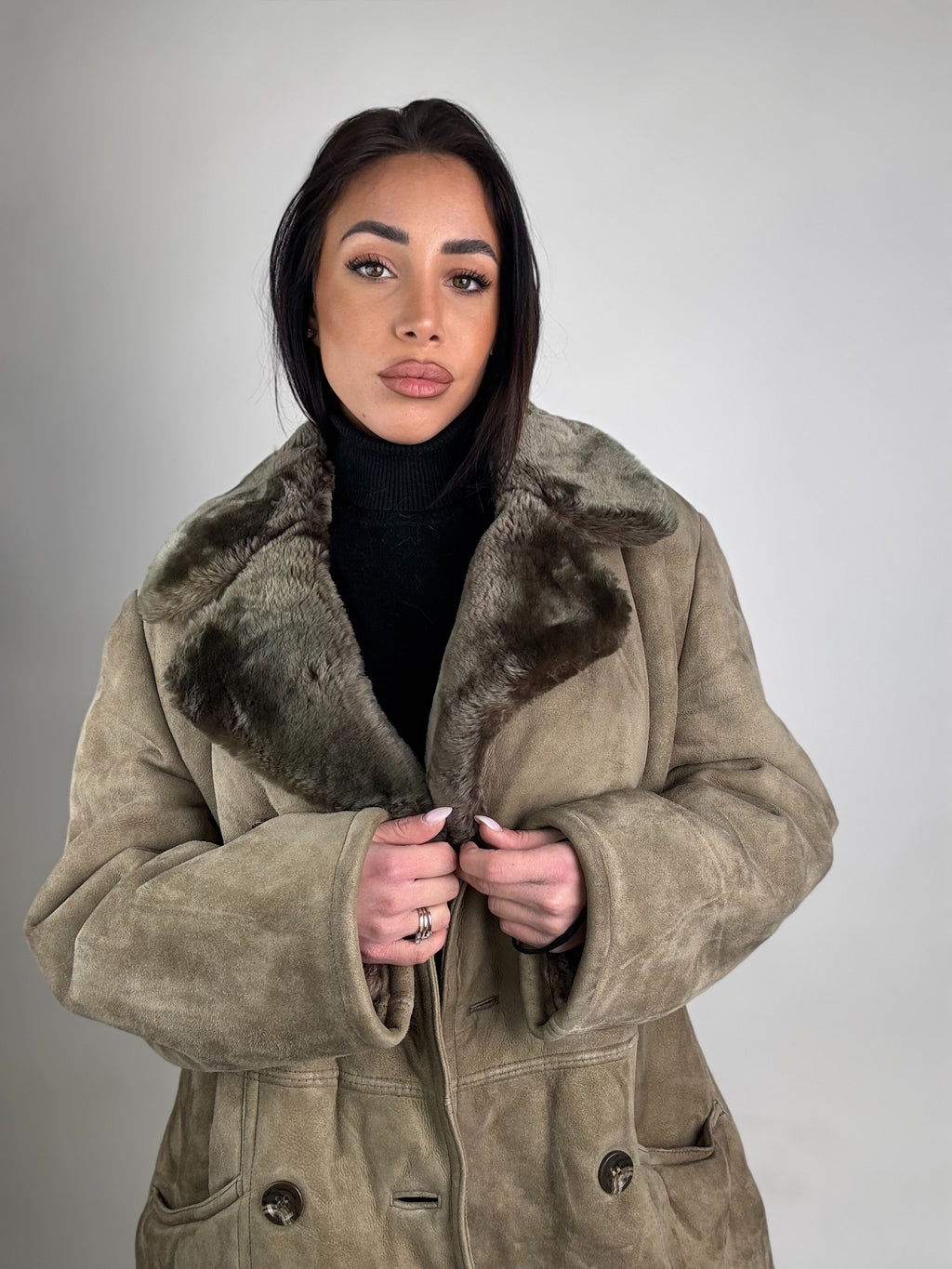 Shearling coat N176