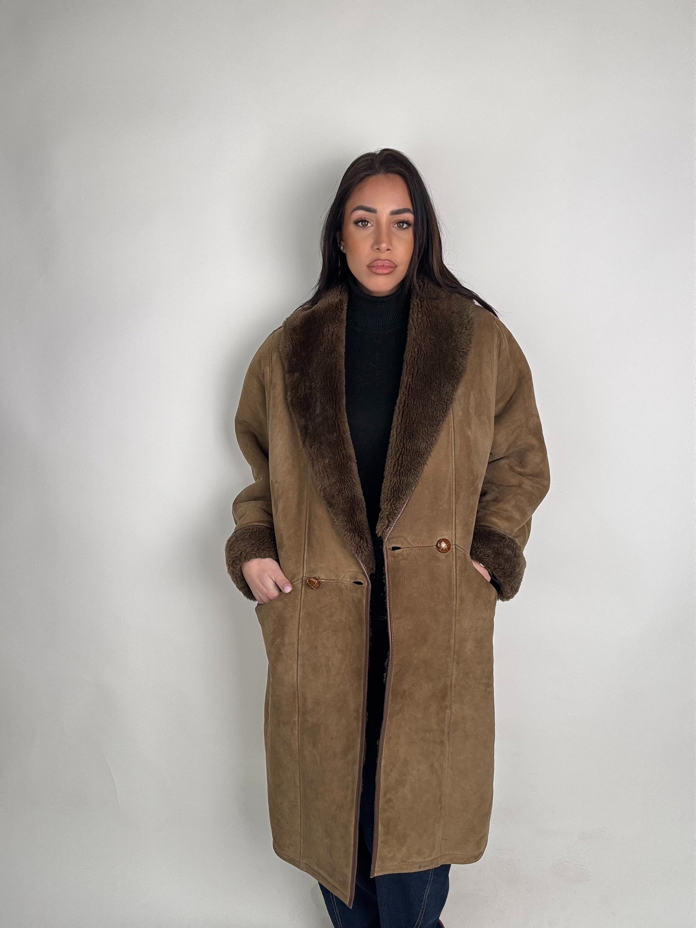 Shearling coat N179
