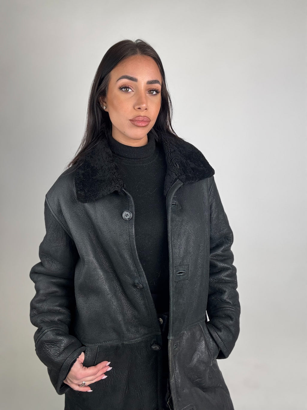 Shearling coat N182