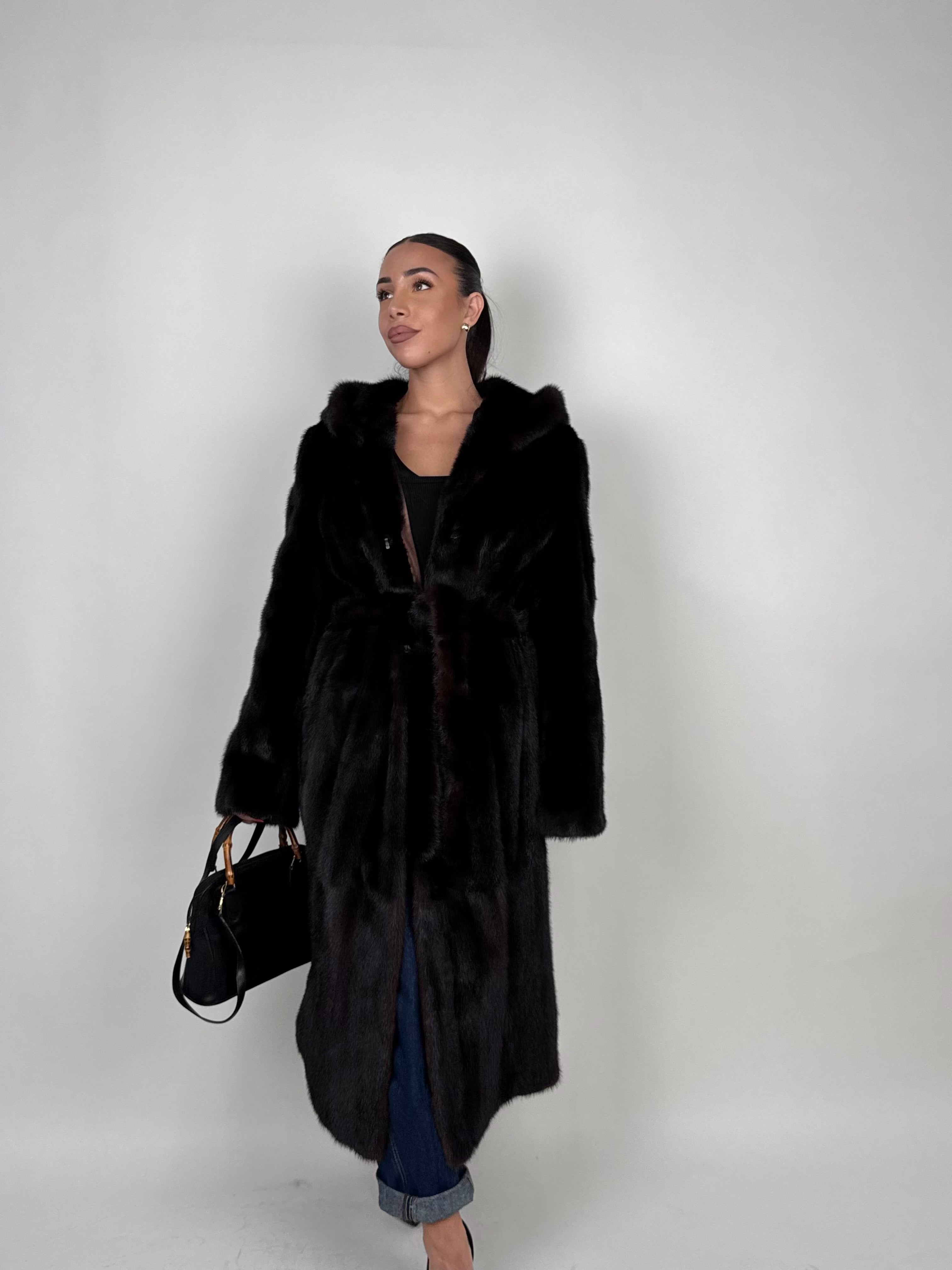 Cappotto in visone N673