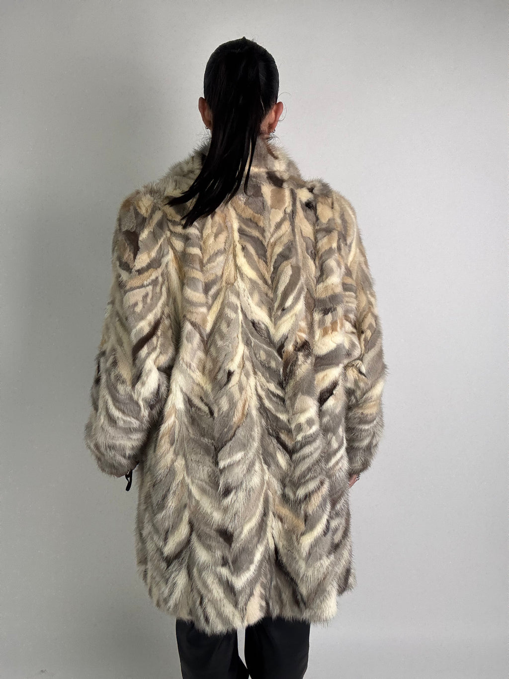 Cappotto in visone N544