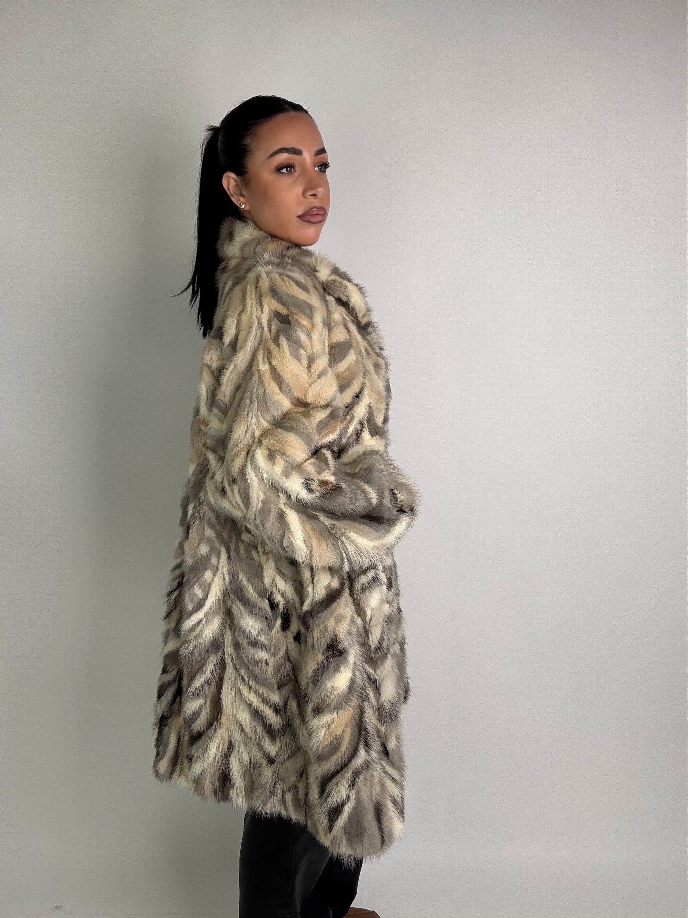 Cappotto in visone N544