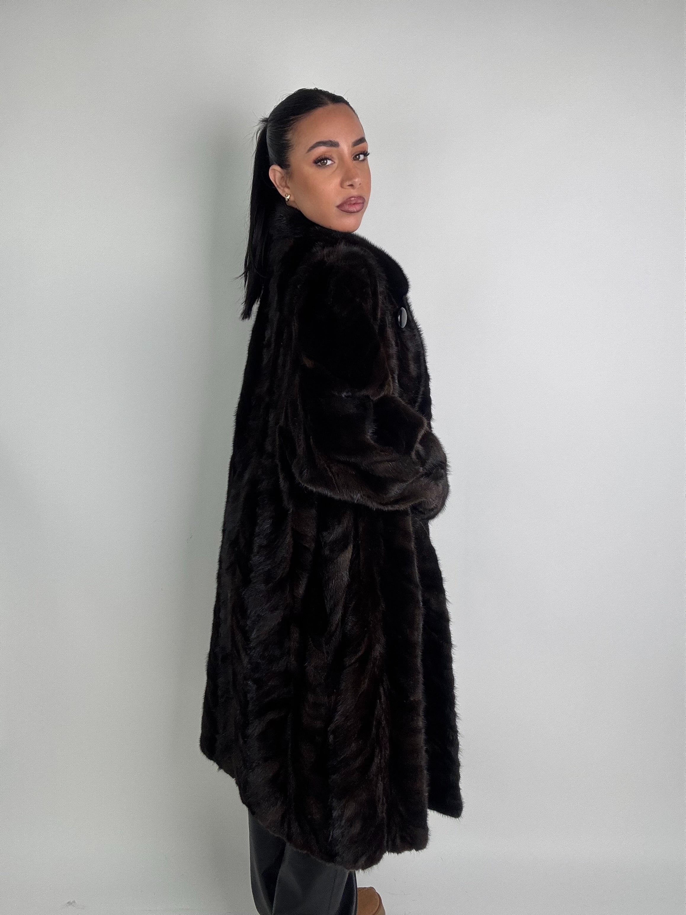 Cappotto in visone N550