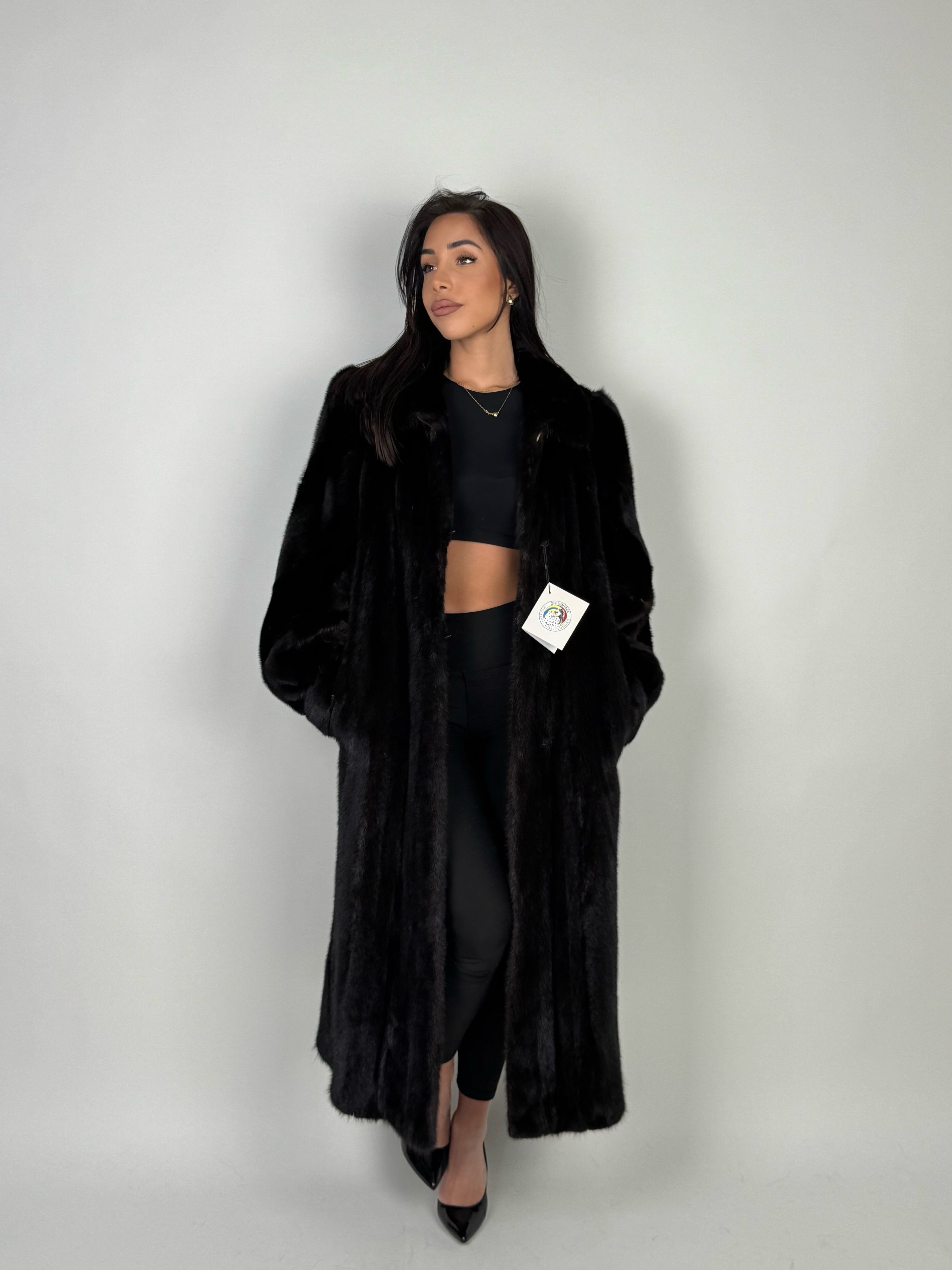 Cappotto in visone N641