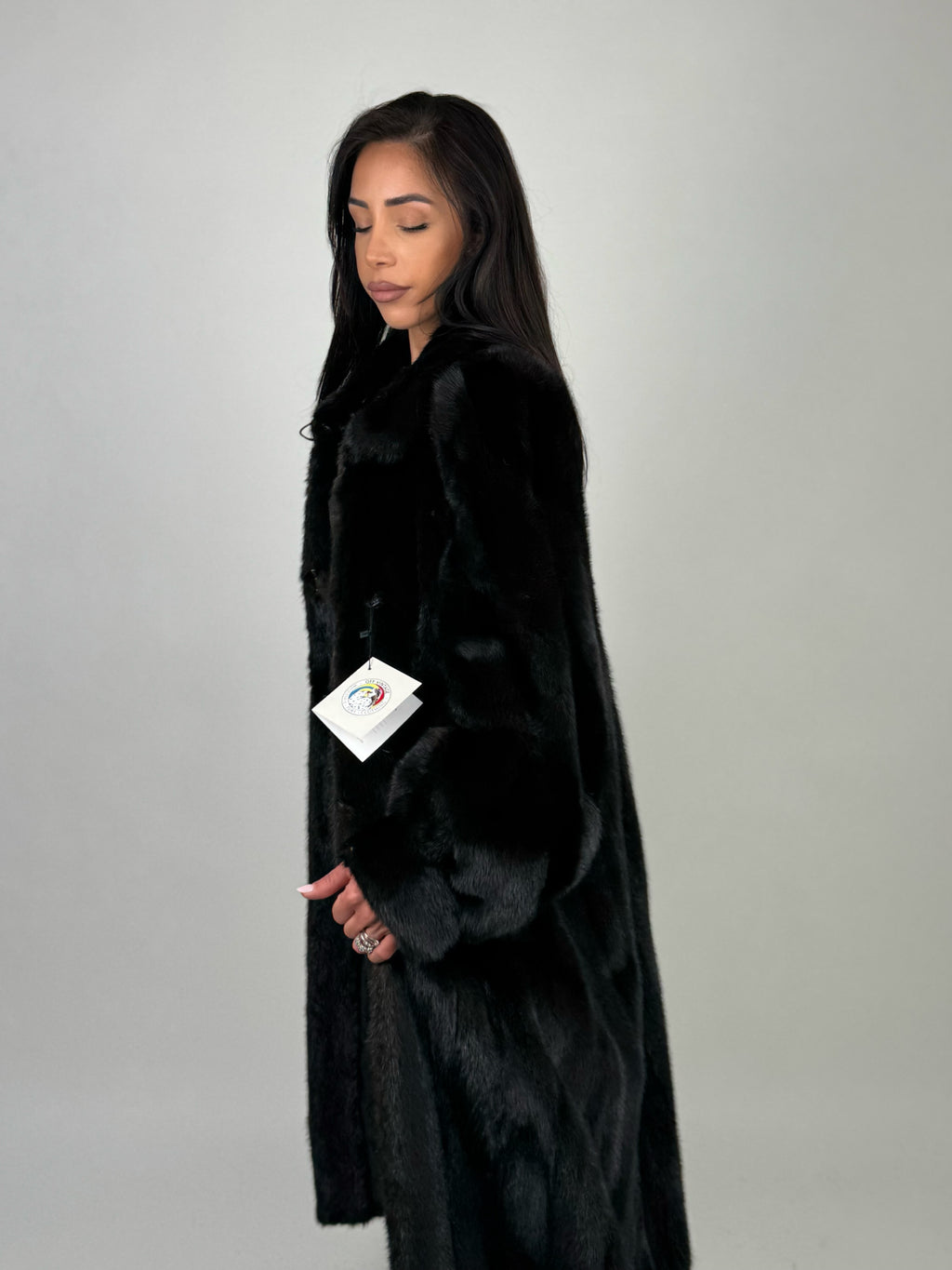 Cappotto in visone N641