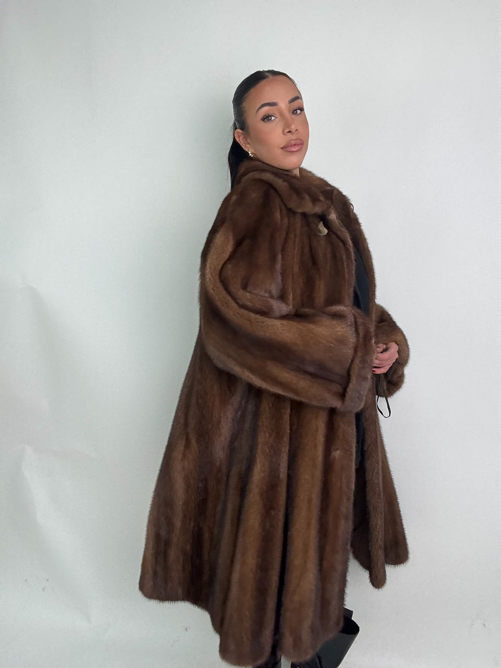 Cappotto in visone N402