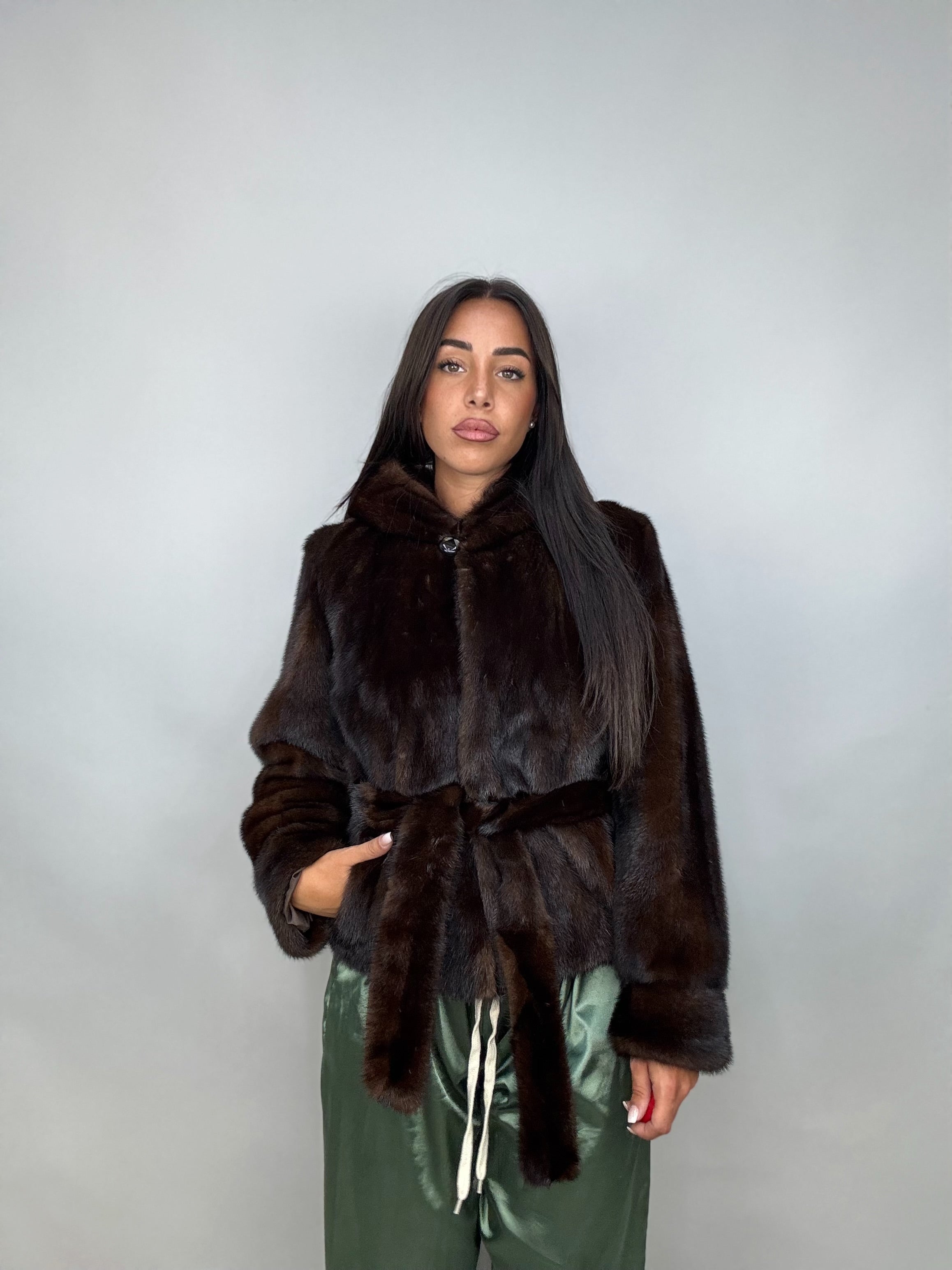 Giacca di visone cintura e cappuccio