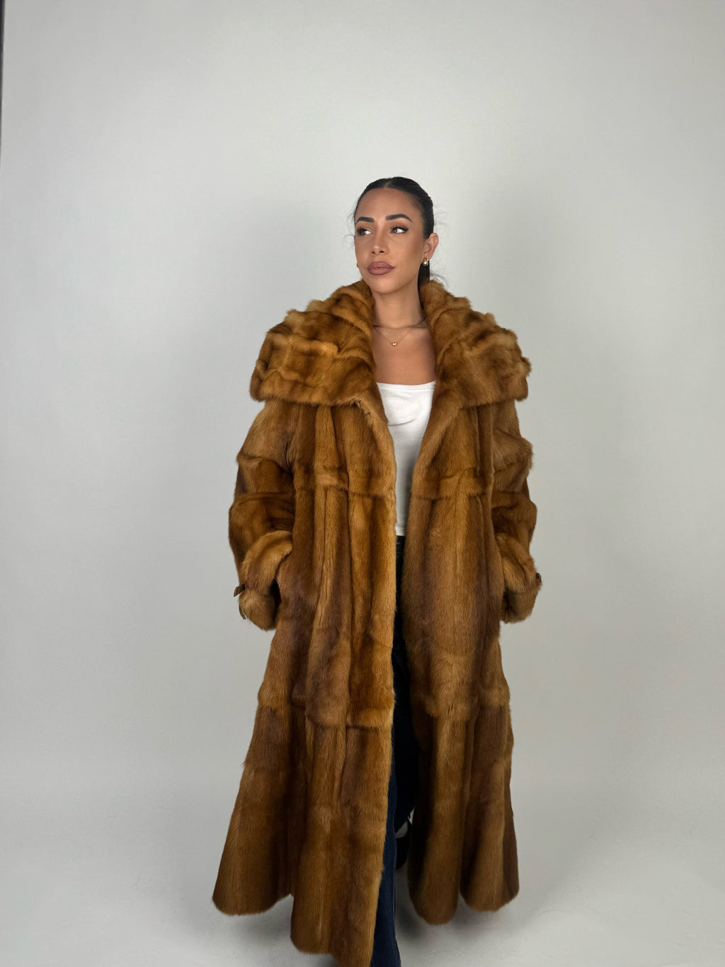 Cappotto in visone N642
