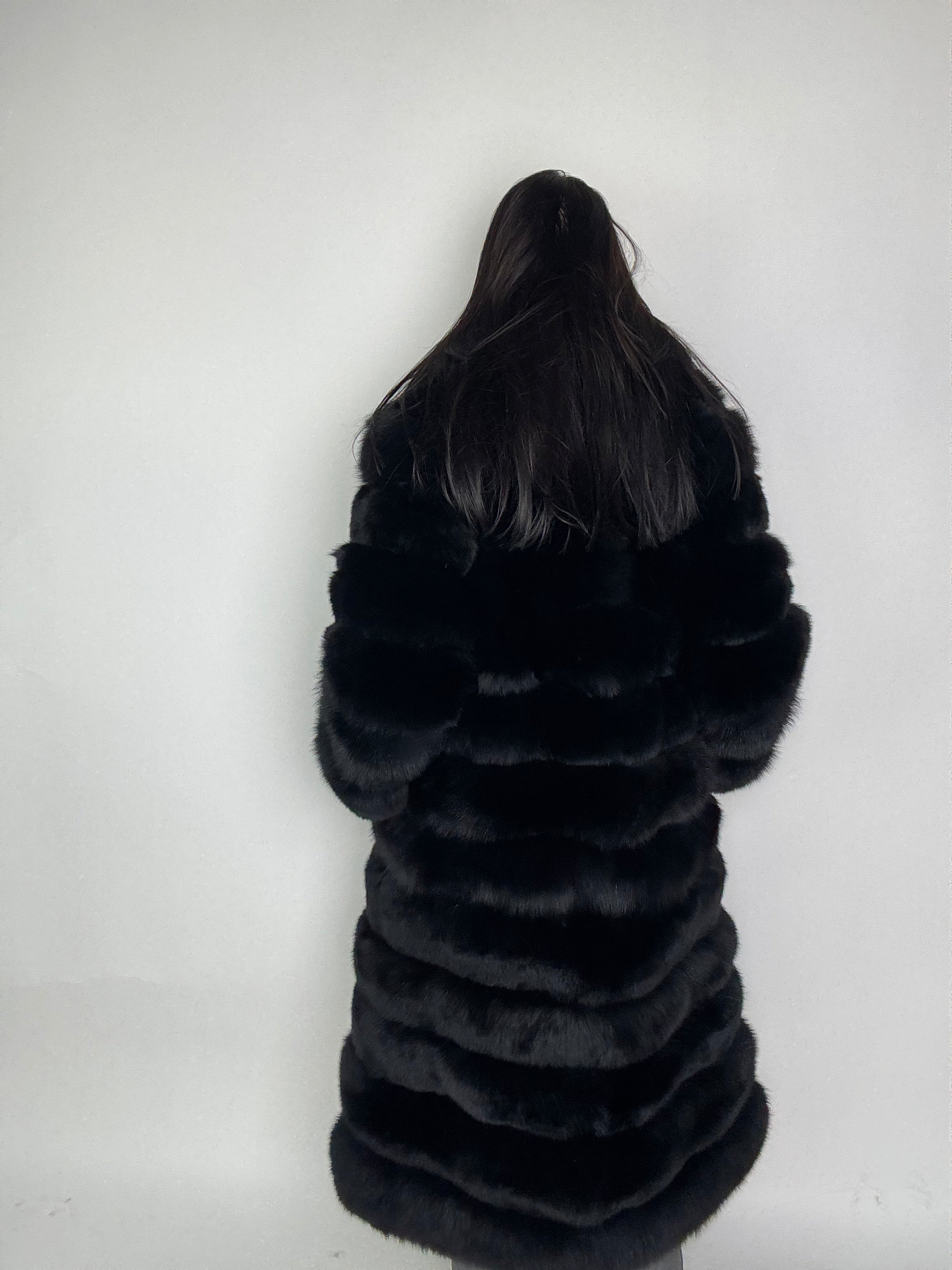 Cappotto in volpe total black N71
