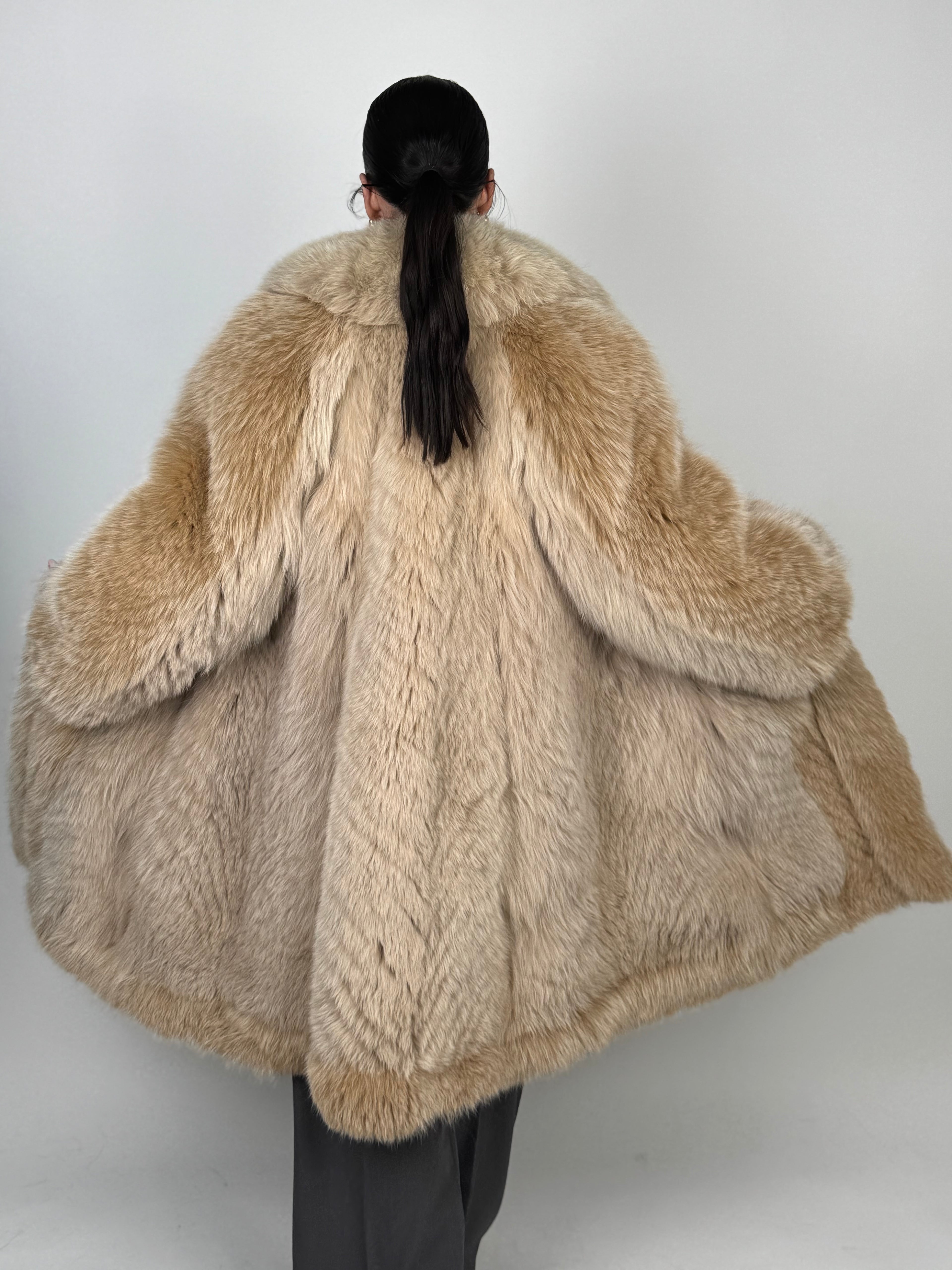 Cappotto in volpe caramello N561