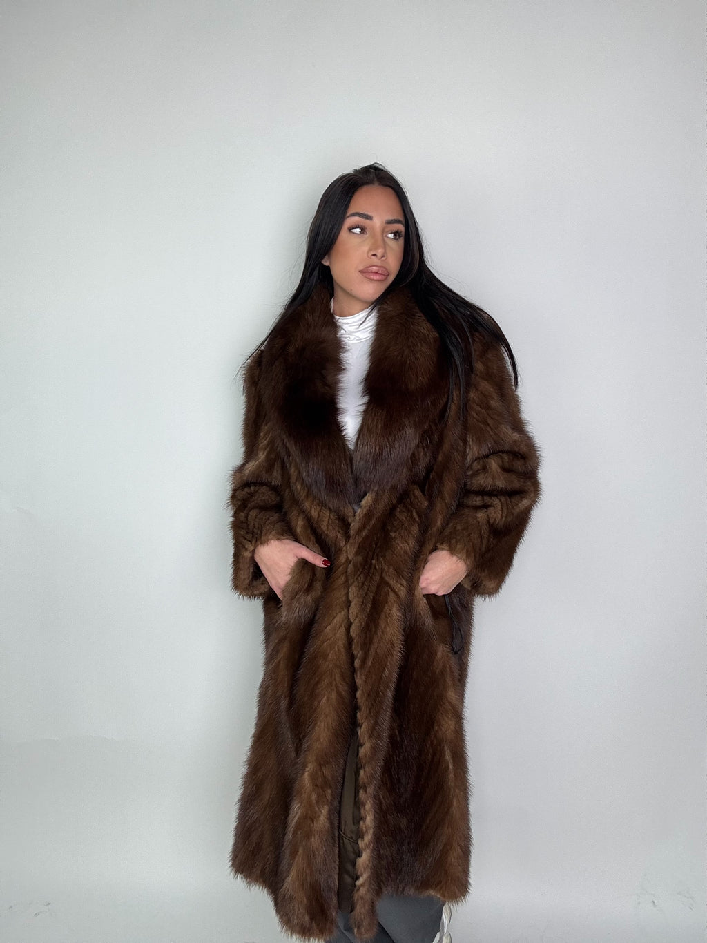 Cappotto in visone N404