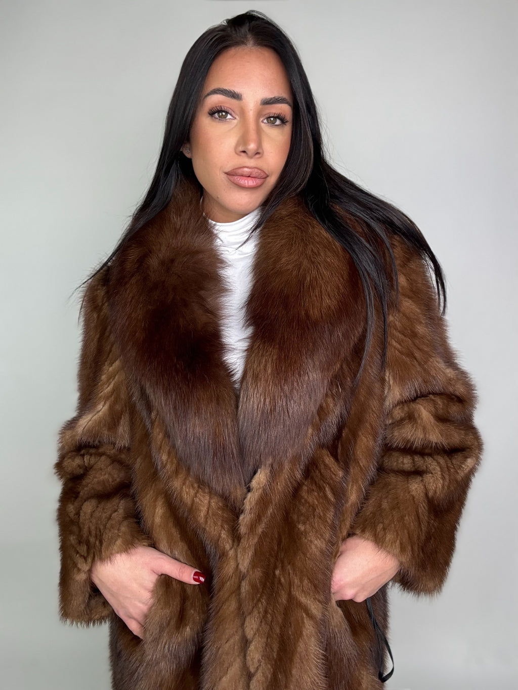 Cappotto in visone N404