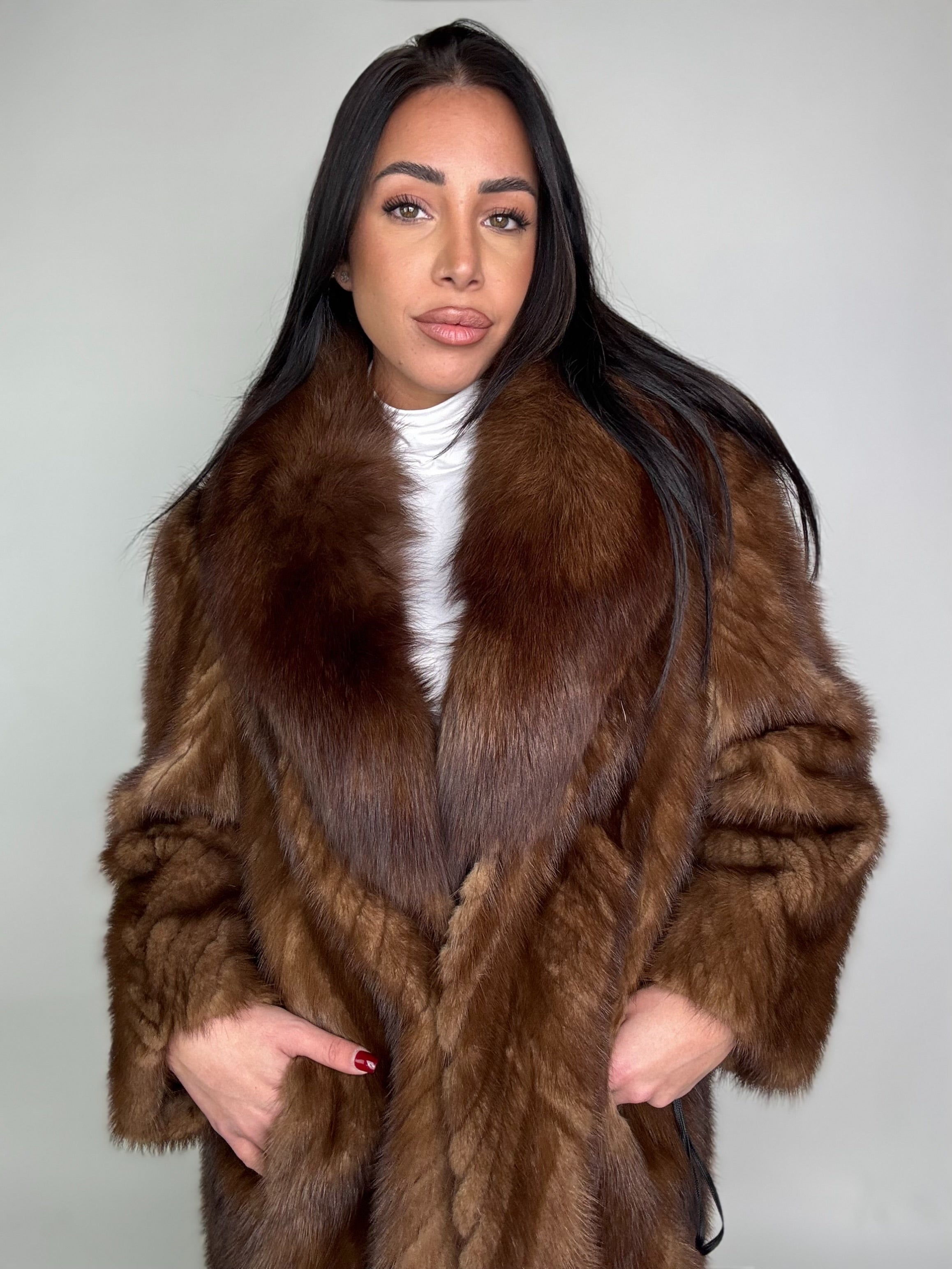 Cappotto in visone N404