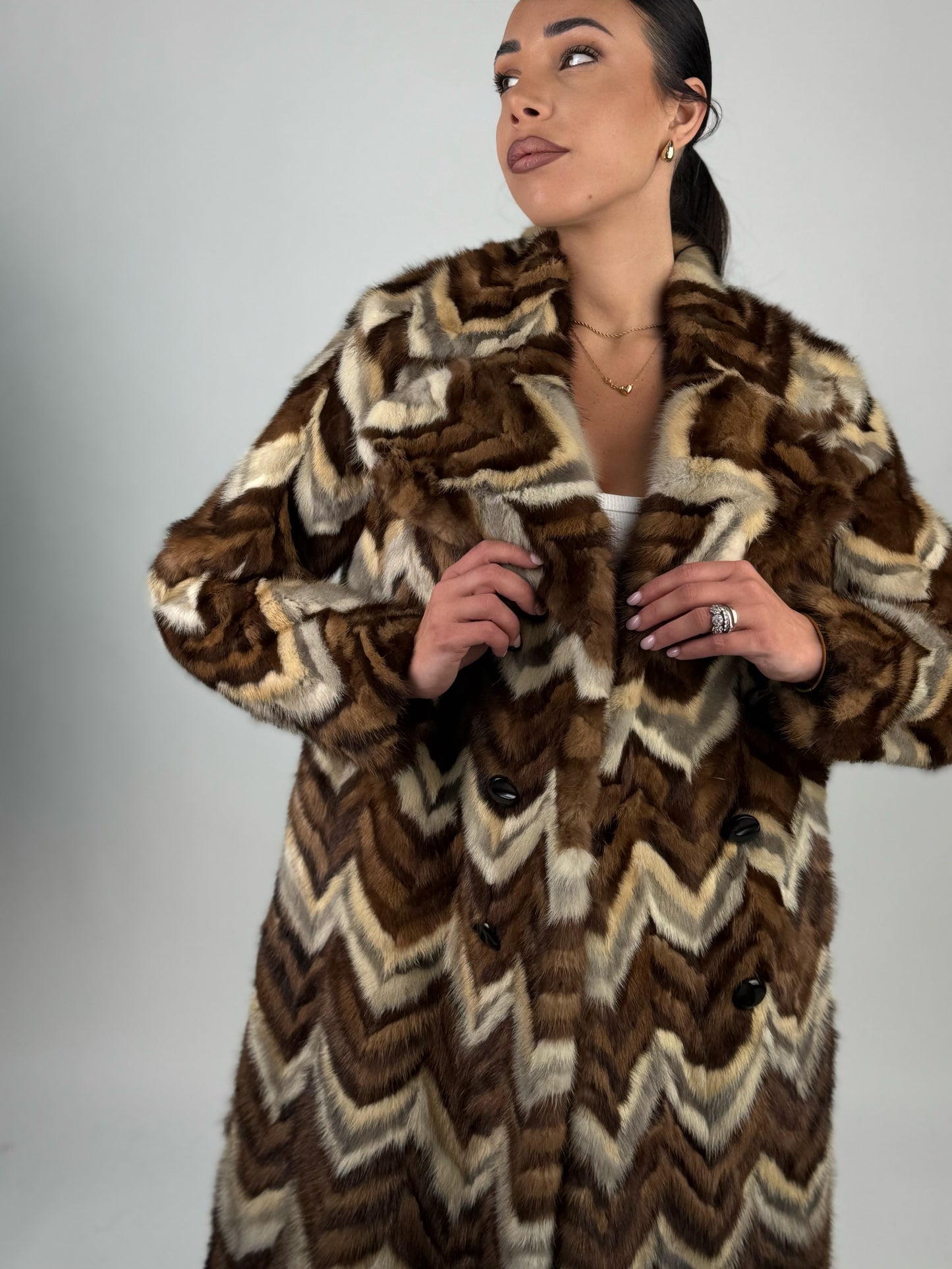 Cappotto in visone N643