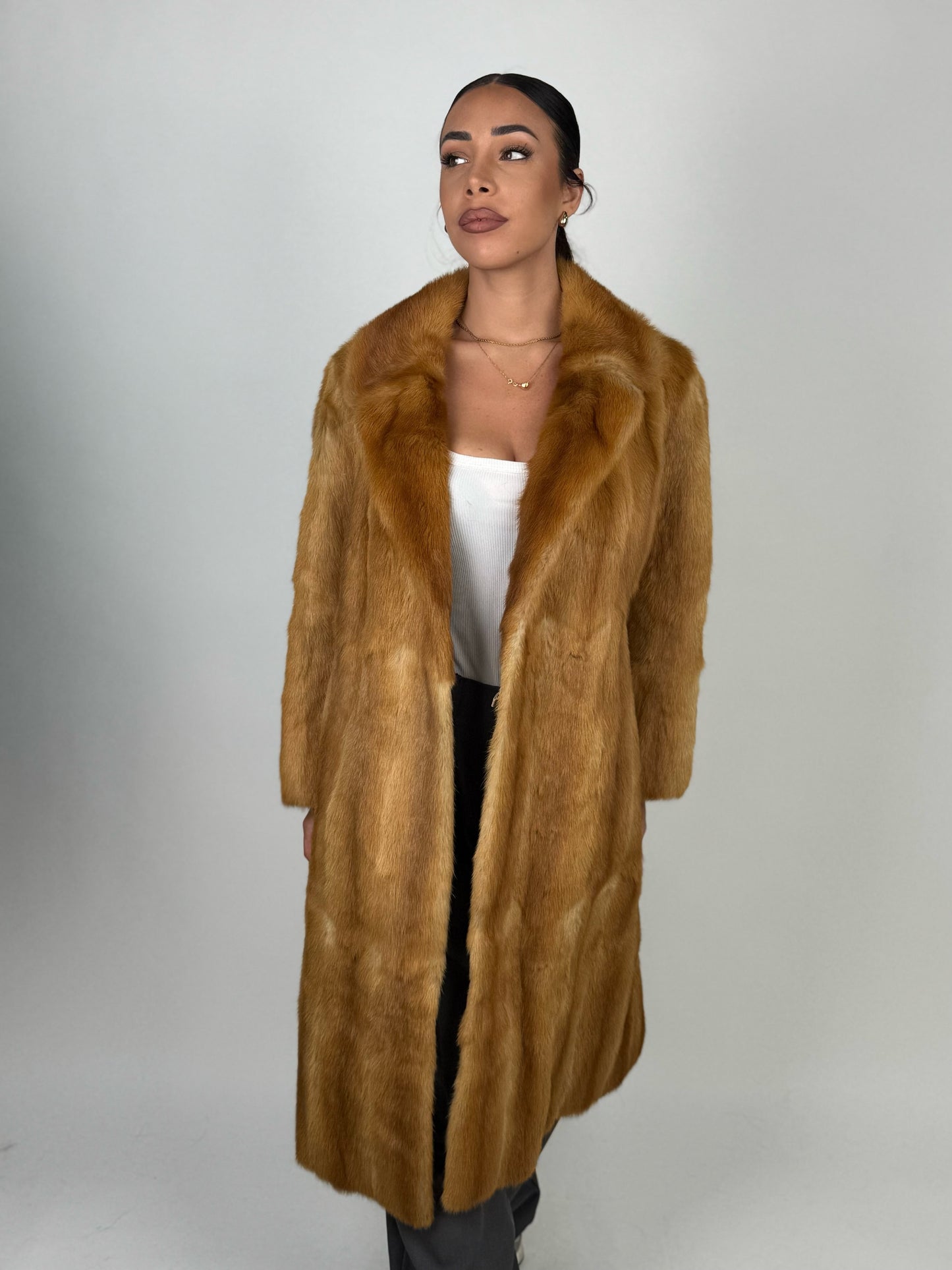 Cappotto in visone N644