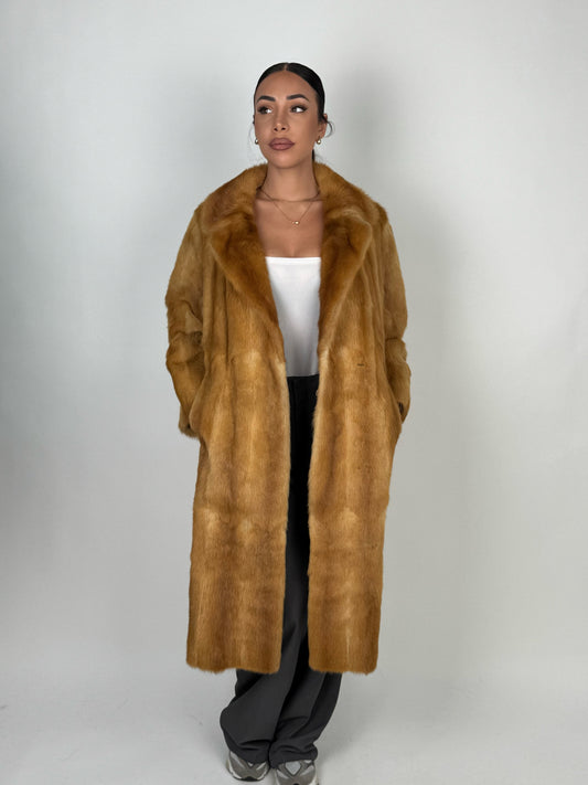 Cappotto in visone N644