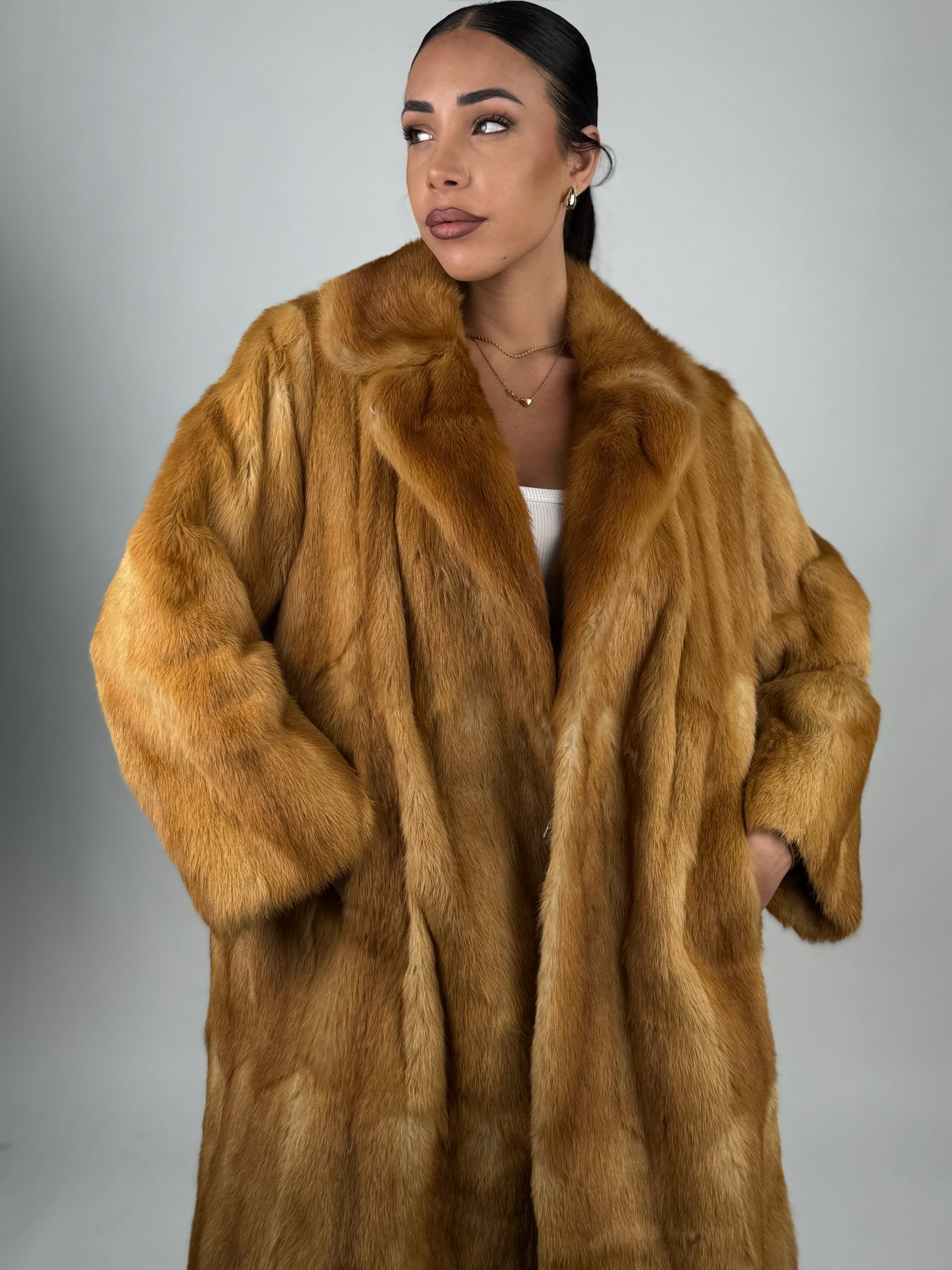 Cappotto in visone N644