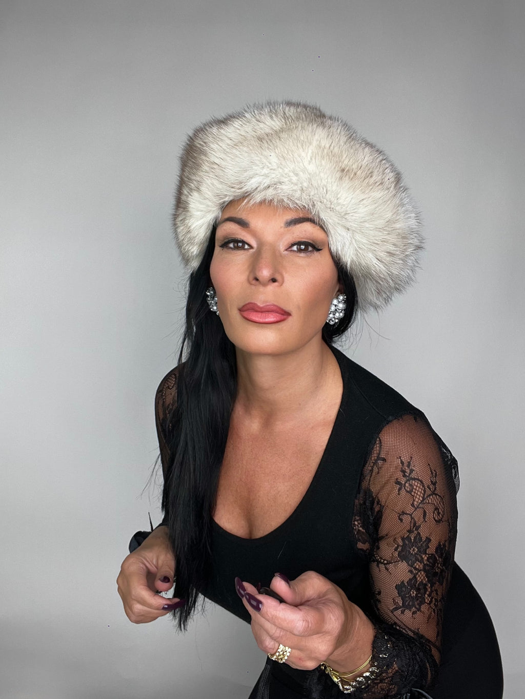 Cappello in volpe della groenlandia 34