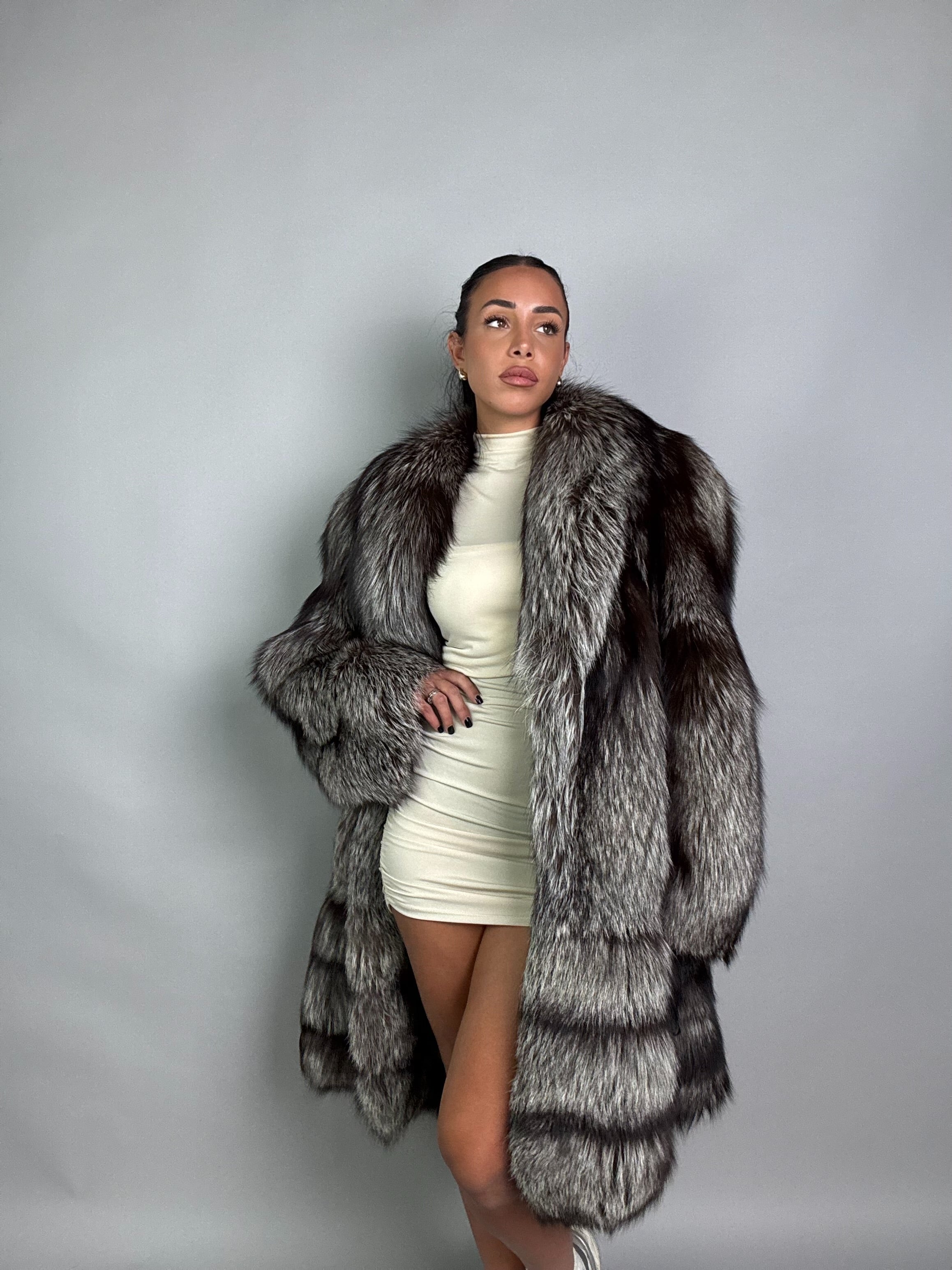 Cappotto in volpe argentata N858