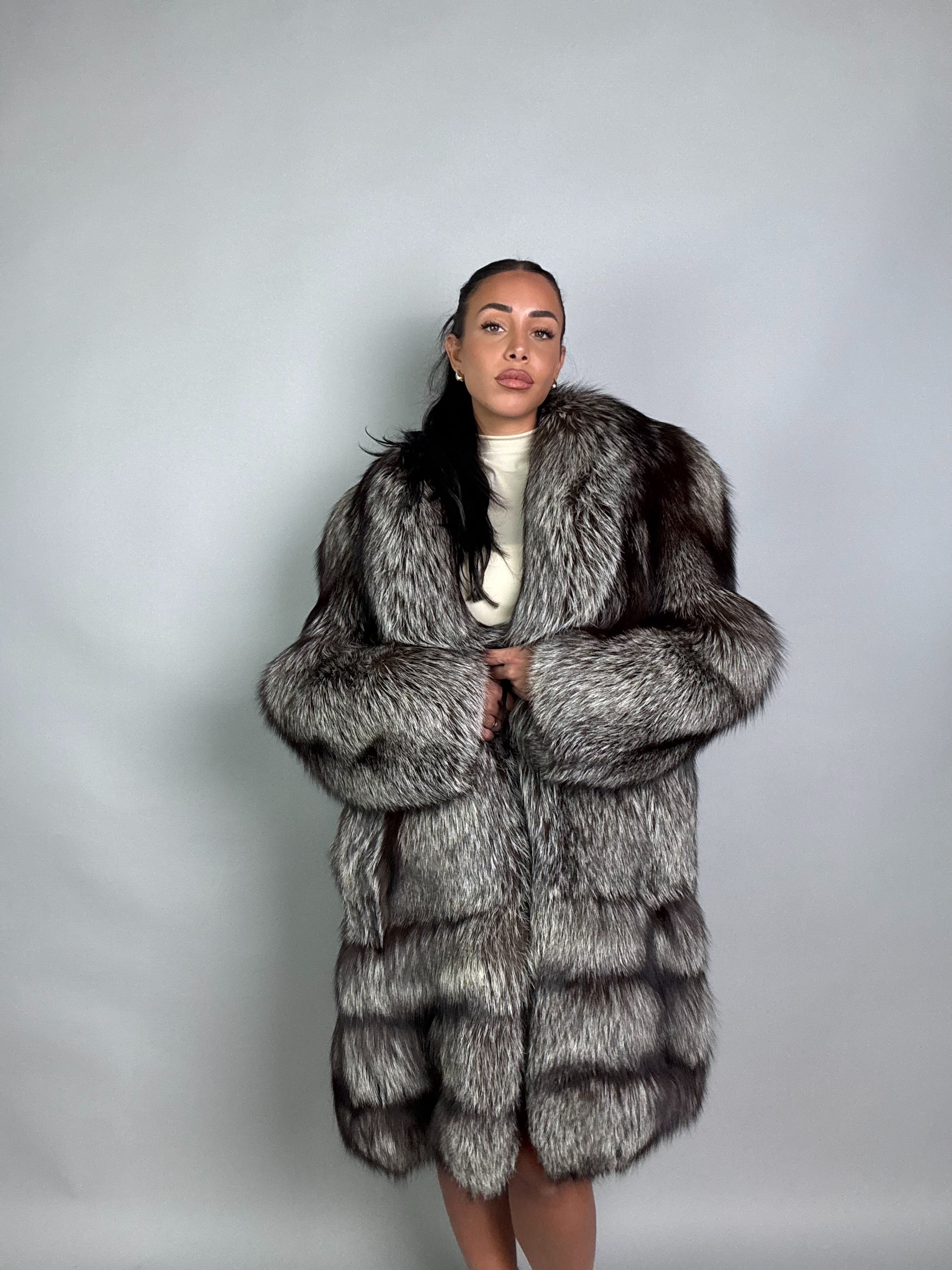 Cappotto in volpe argentata N858