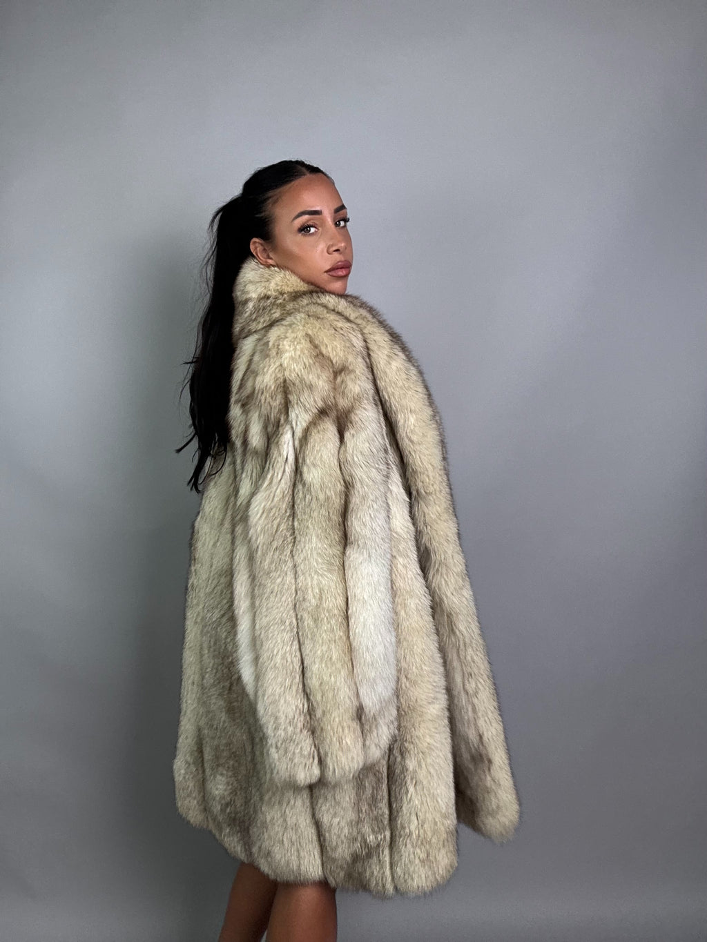Cappotto in volpe della groenlandia N860