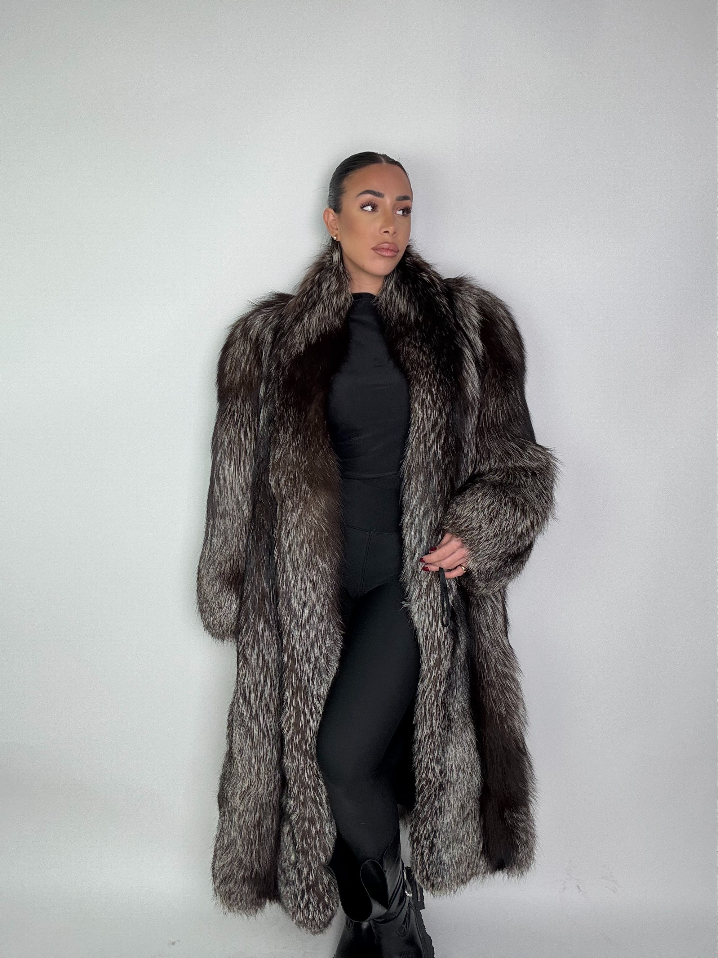 Cappotto in volpe argentata N72