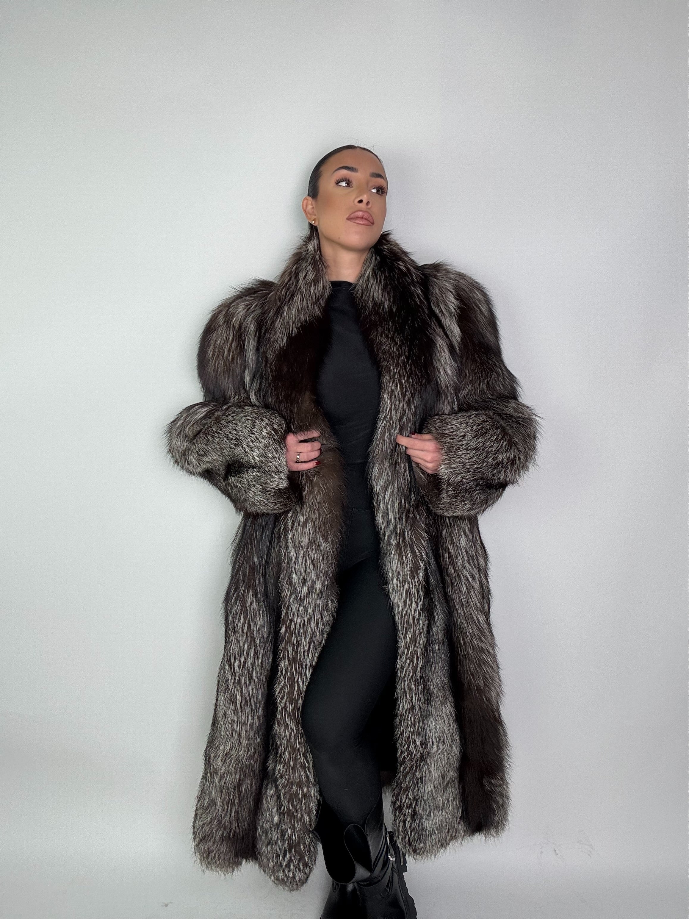 Cappotto in volpe argentata N72