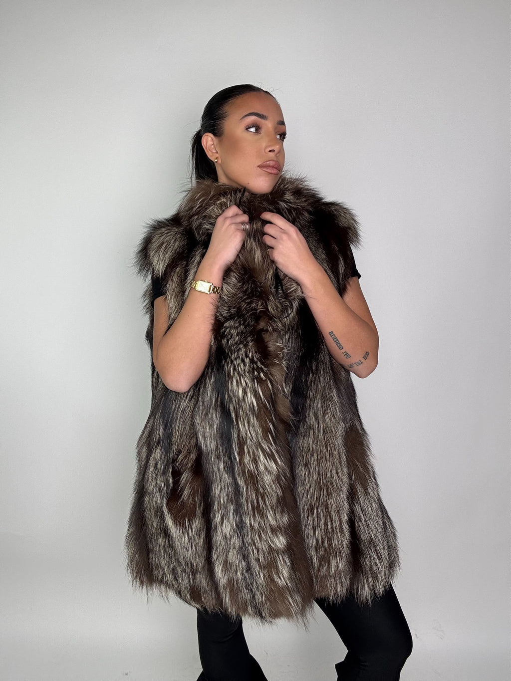 Smanicato in volpe argentata N77