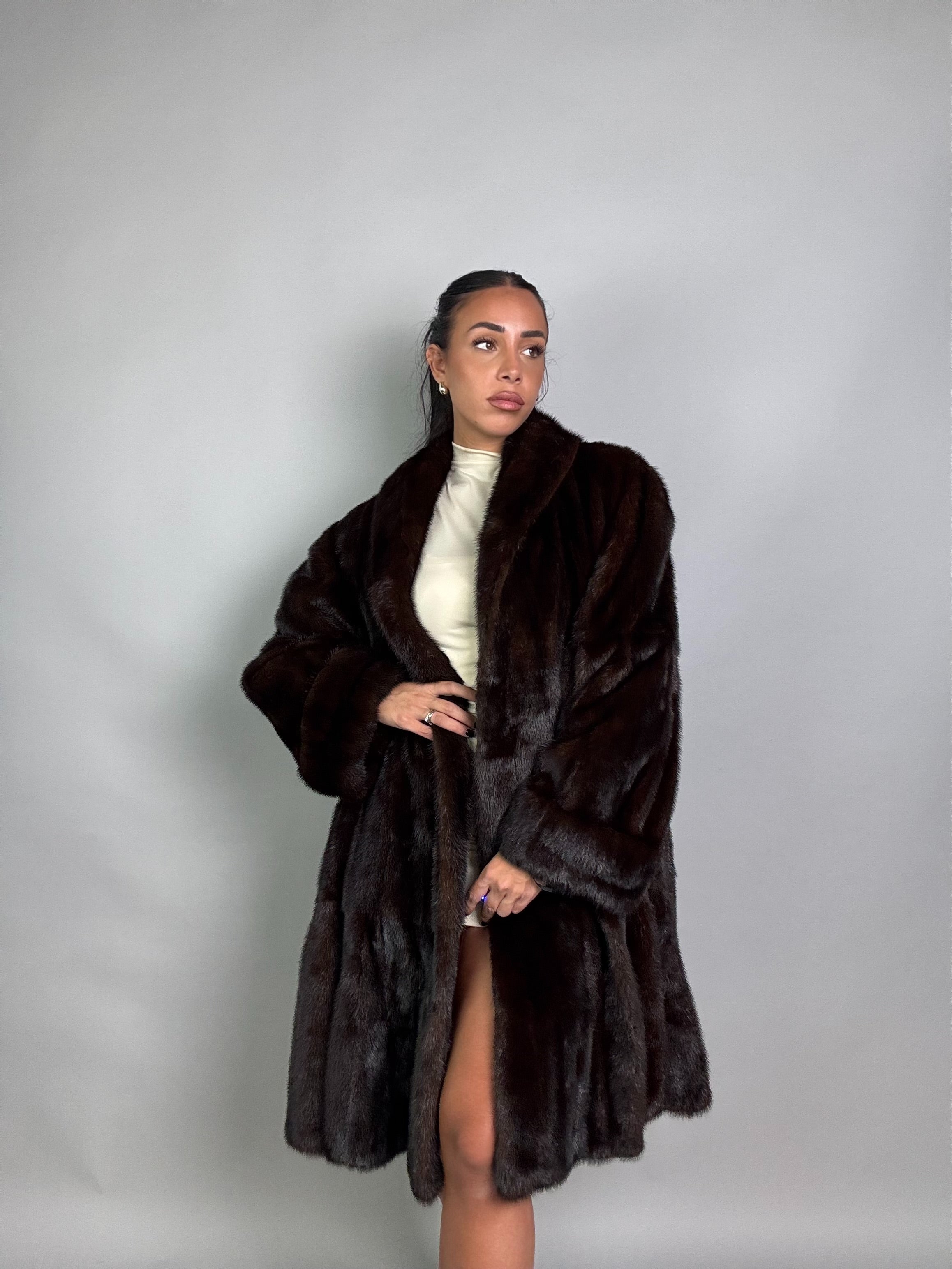 Cappotto in visone N346