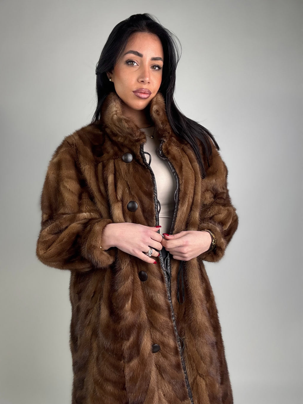 Cappotto in visone reversibile N563