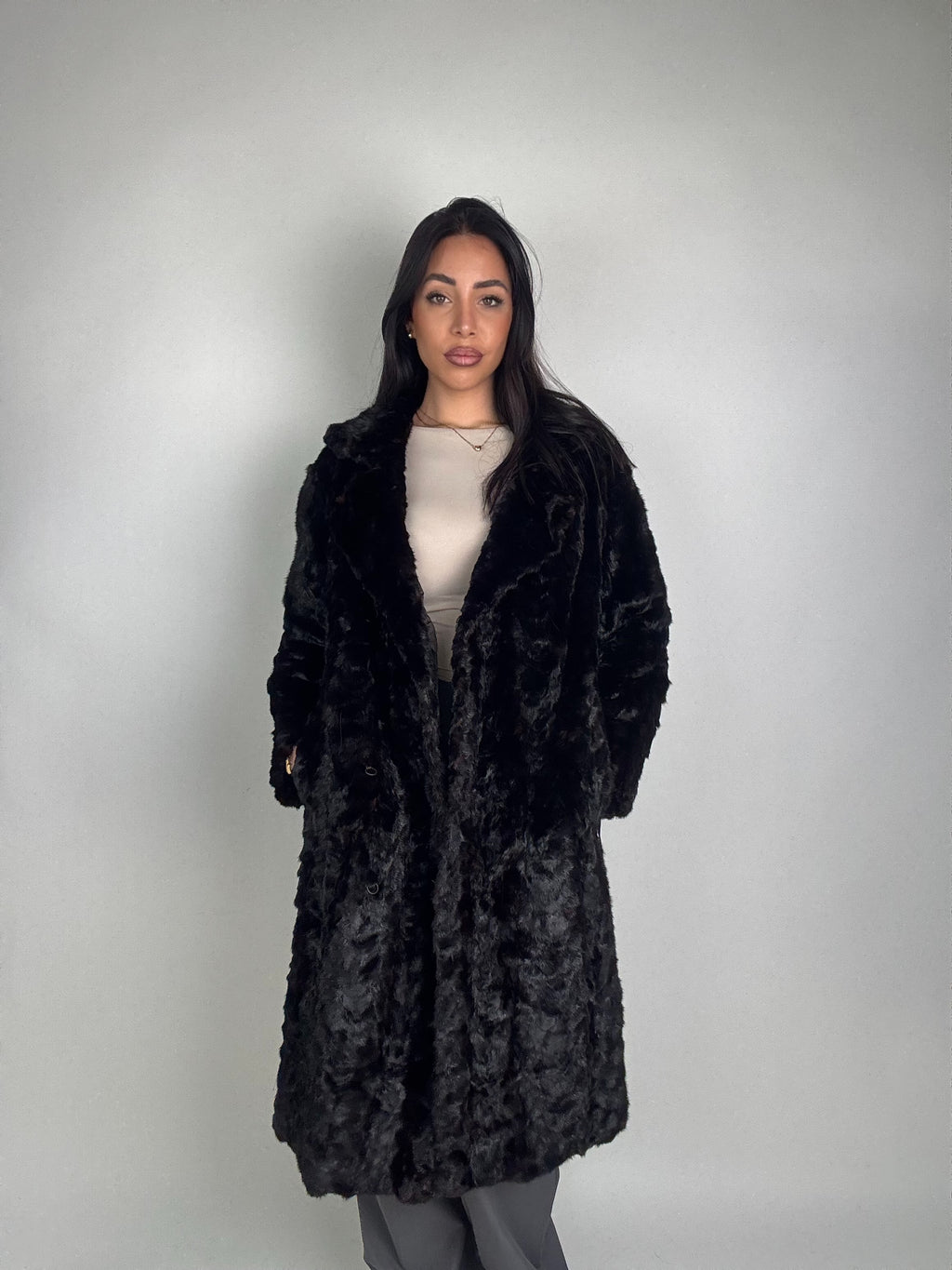 Cappotto in visone N565