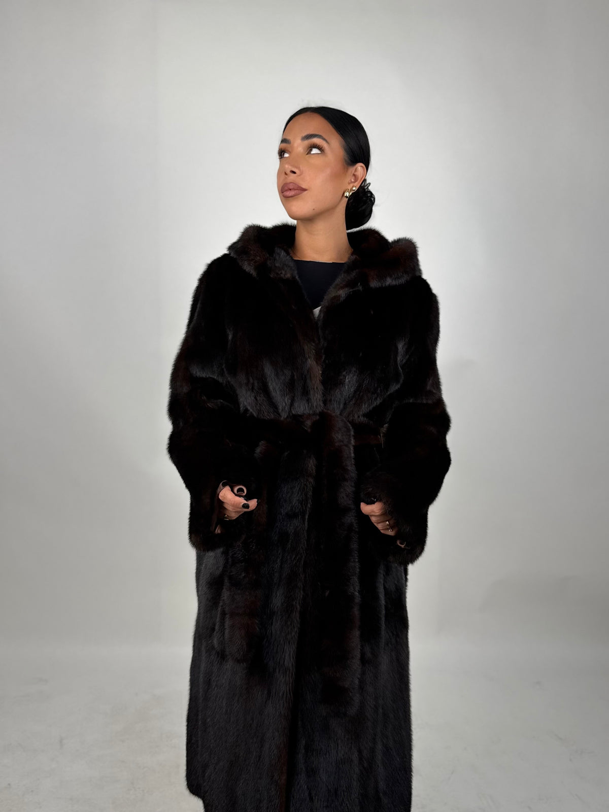 Cappotto in visone N673