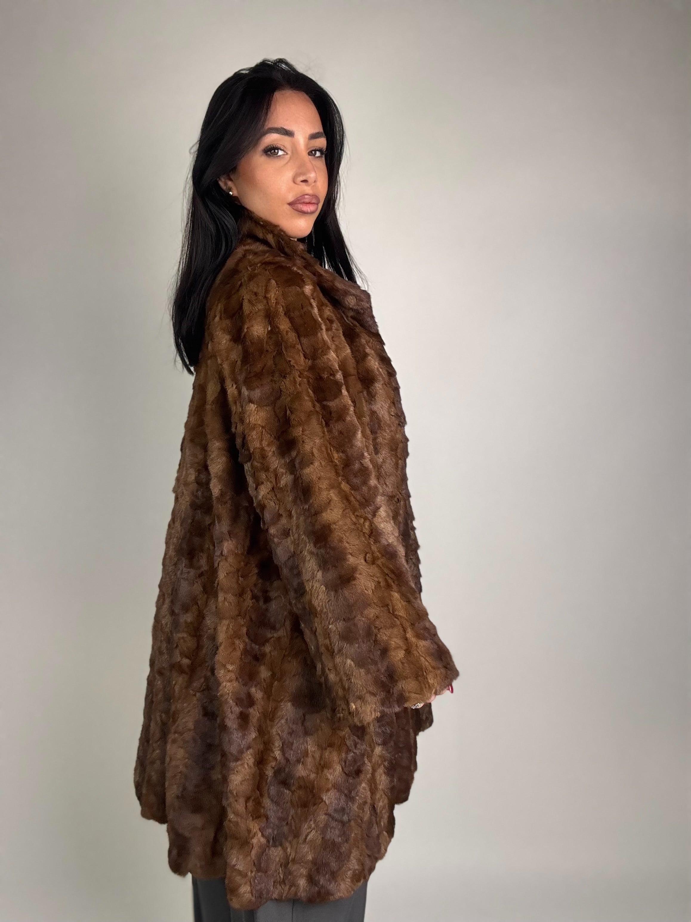 Cappotto in visone N566