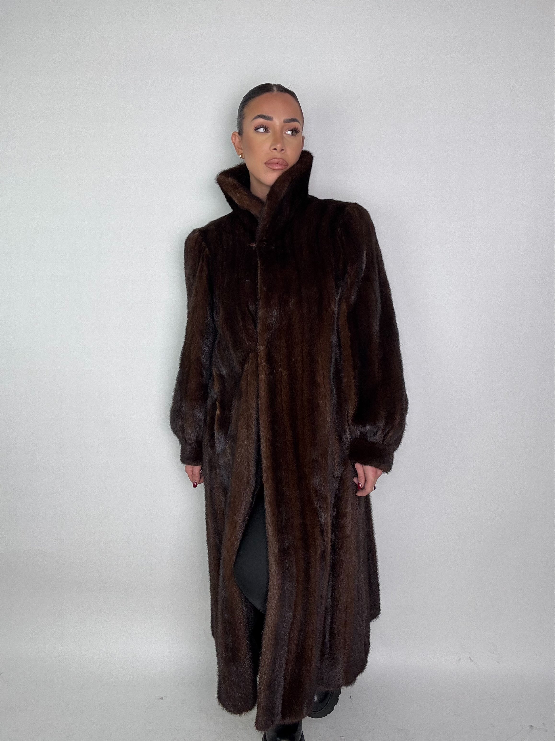 Cappotto in visone N406