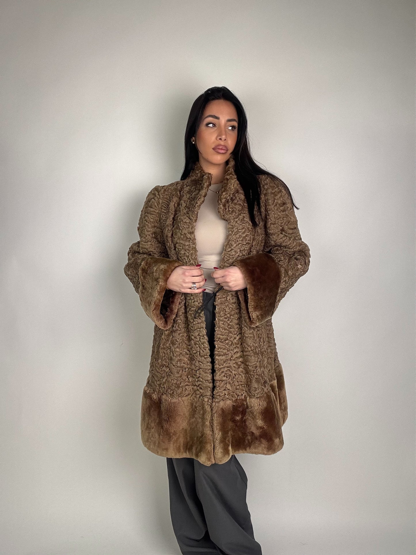 Cappotto in astrakan N63