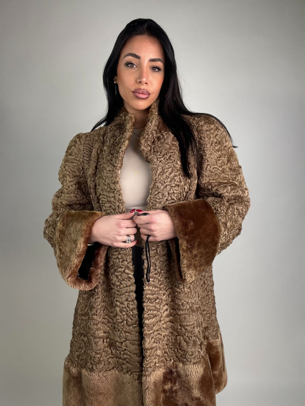Cappotto in astrakan N63
