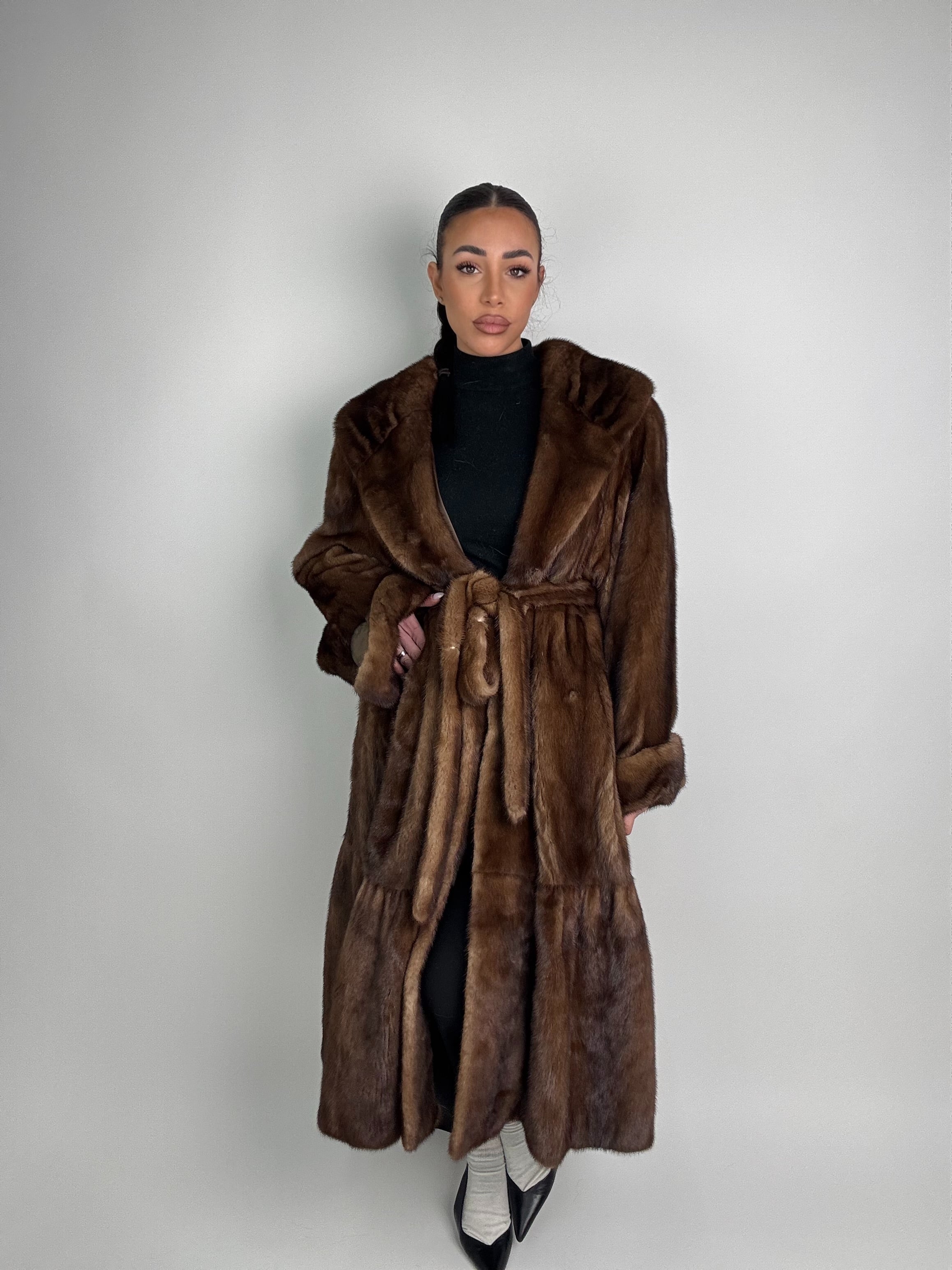 Cappotto in visone N469
