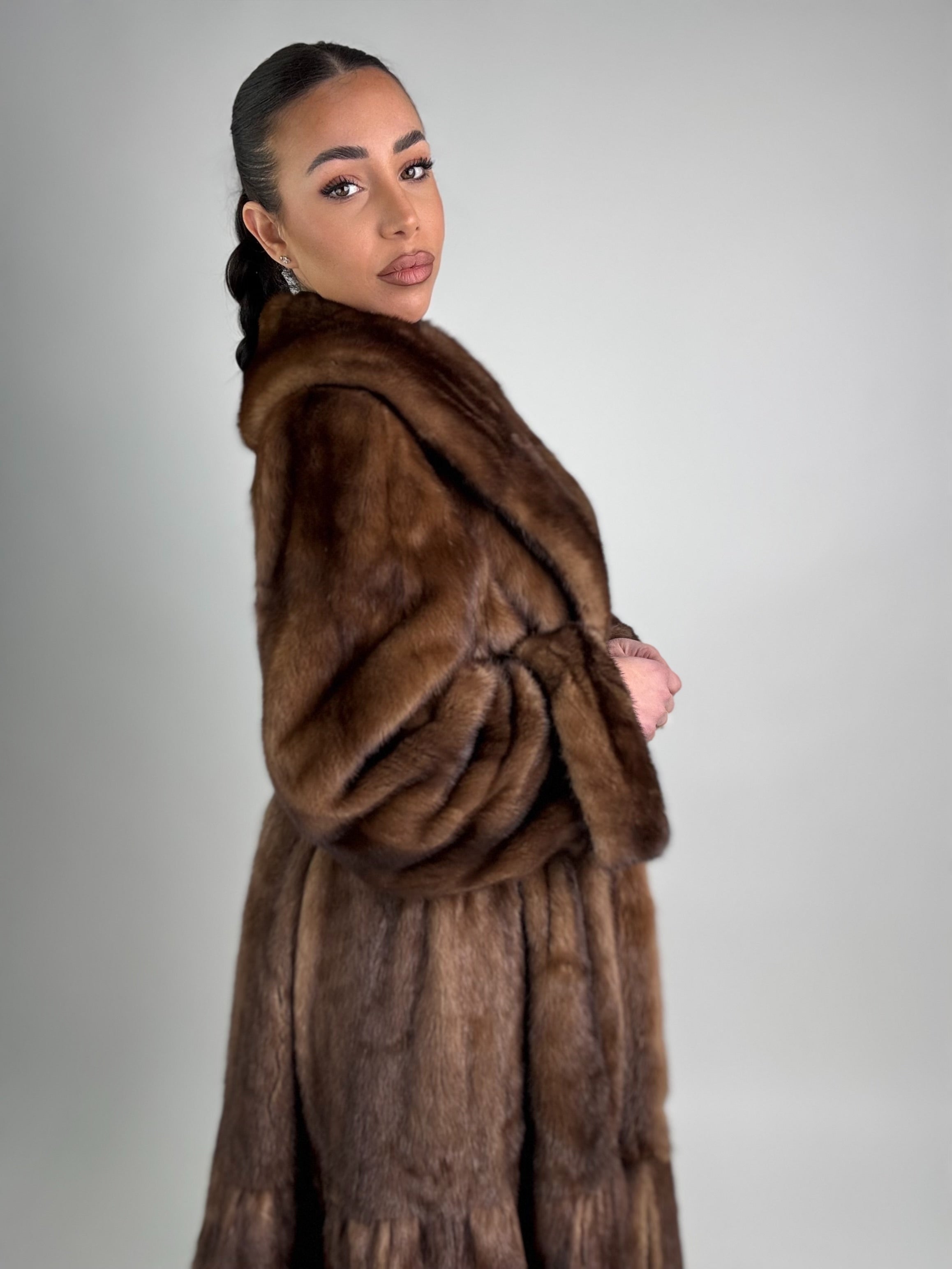 Cappotto in visone N469