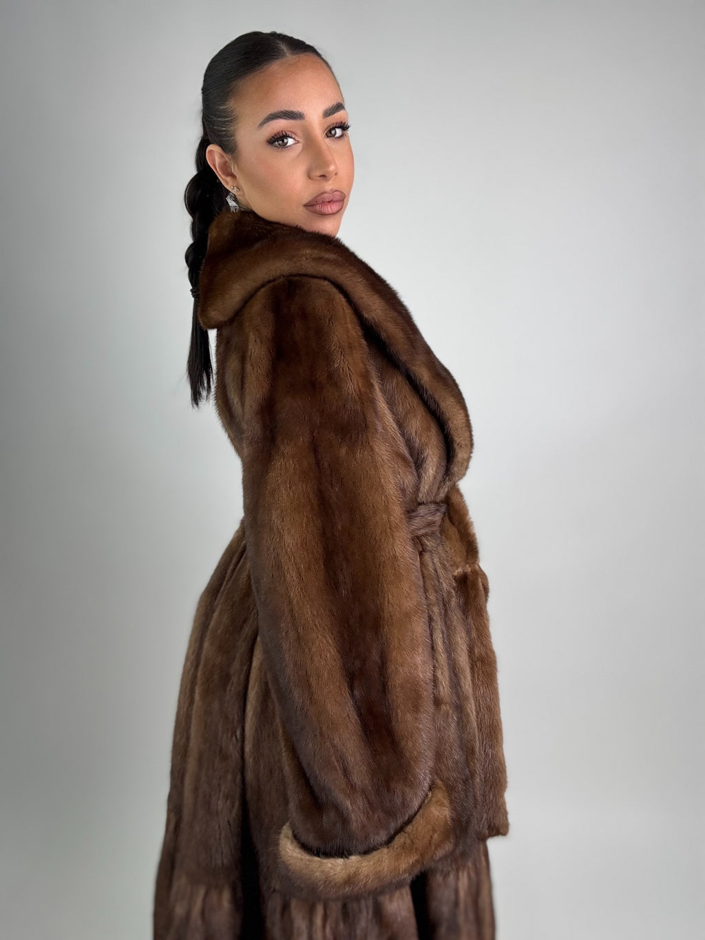 Cappotto in visone N469