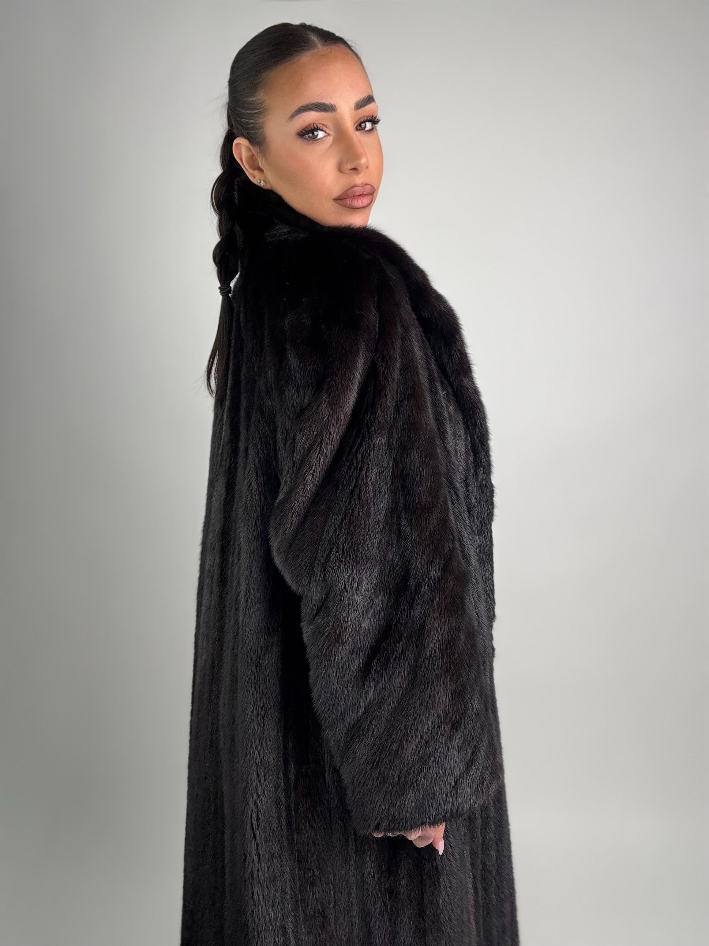 Cappotto in visone N470