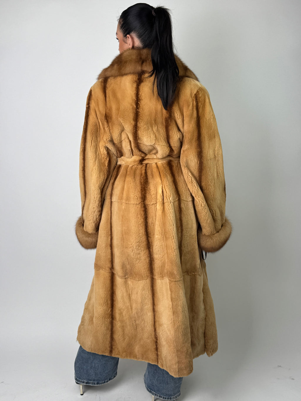 Cappotto in visone rasato e zibellino N567