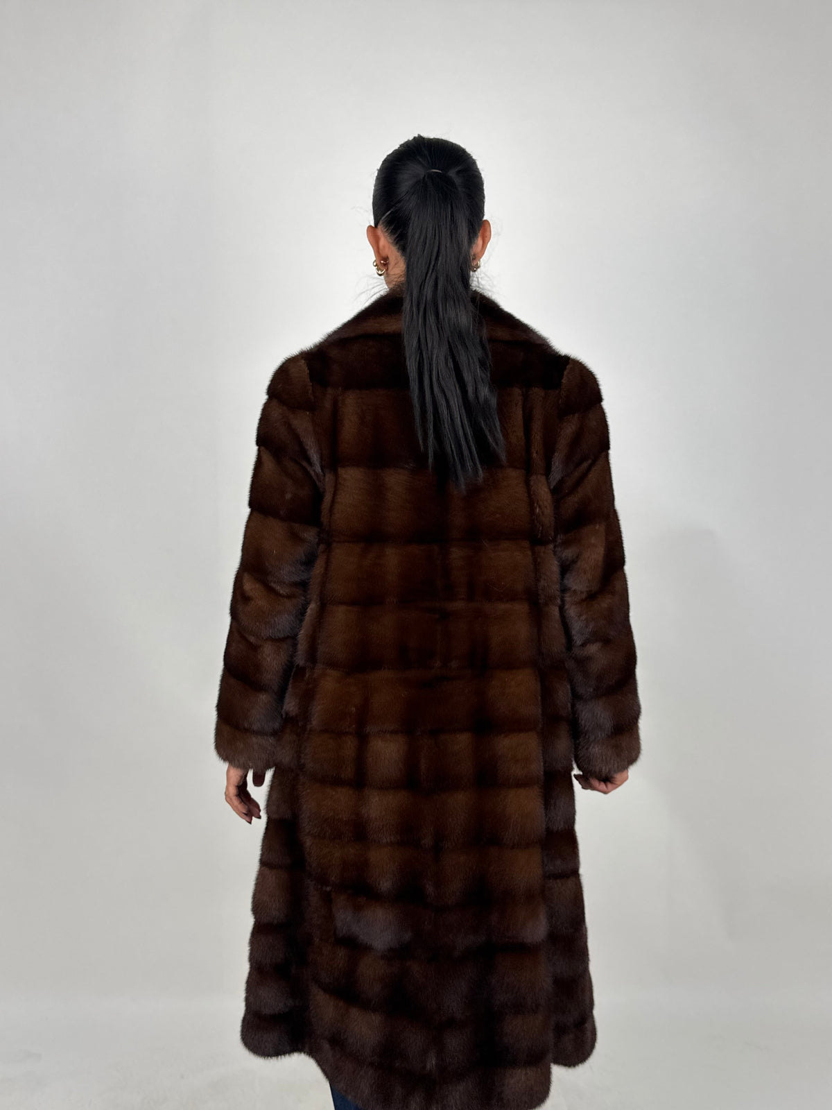 Cappotto in visone N646